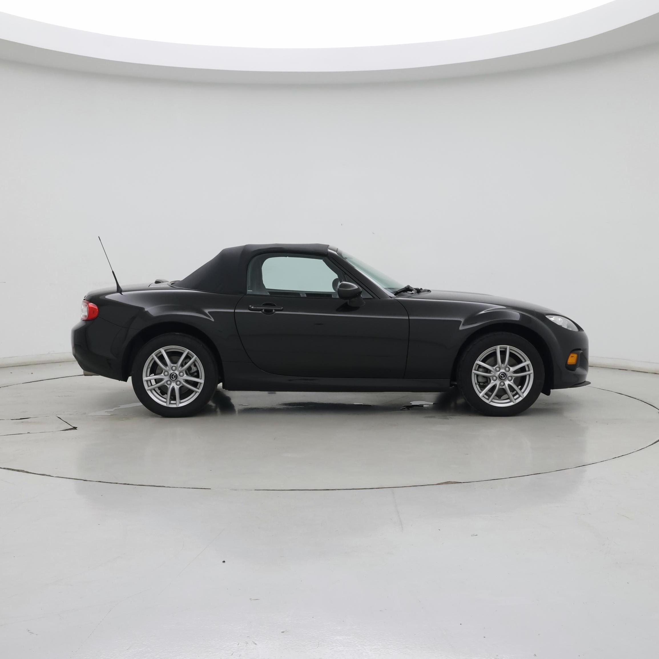 Thumbnail: 2013 Mazda MX-5 Miata - 7