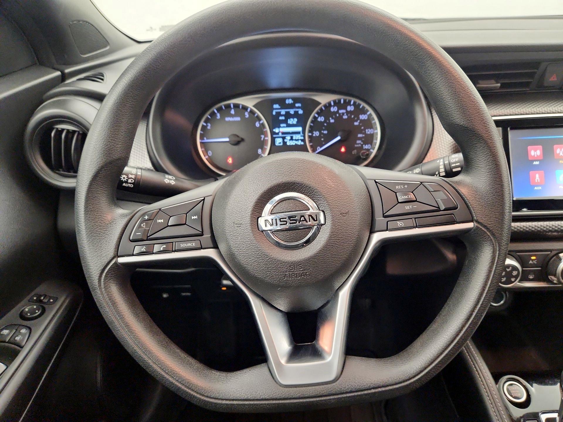 Thumbnail: 2018 Nissan Kicks - 10