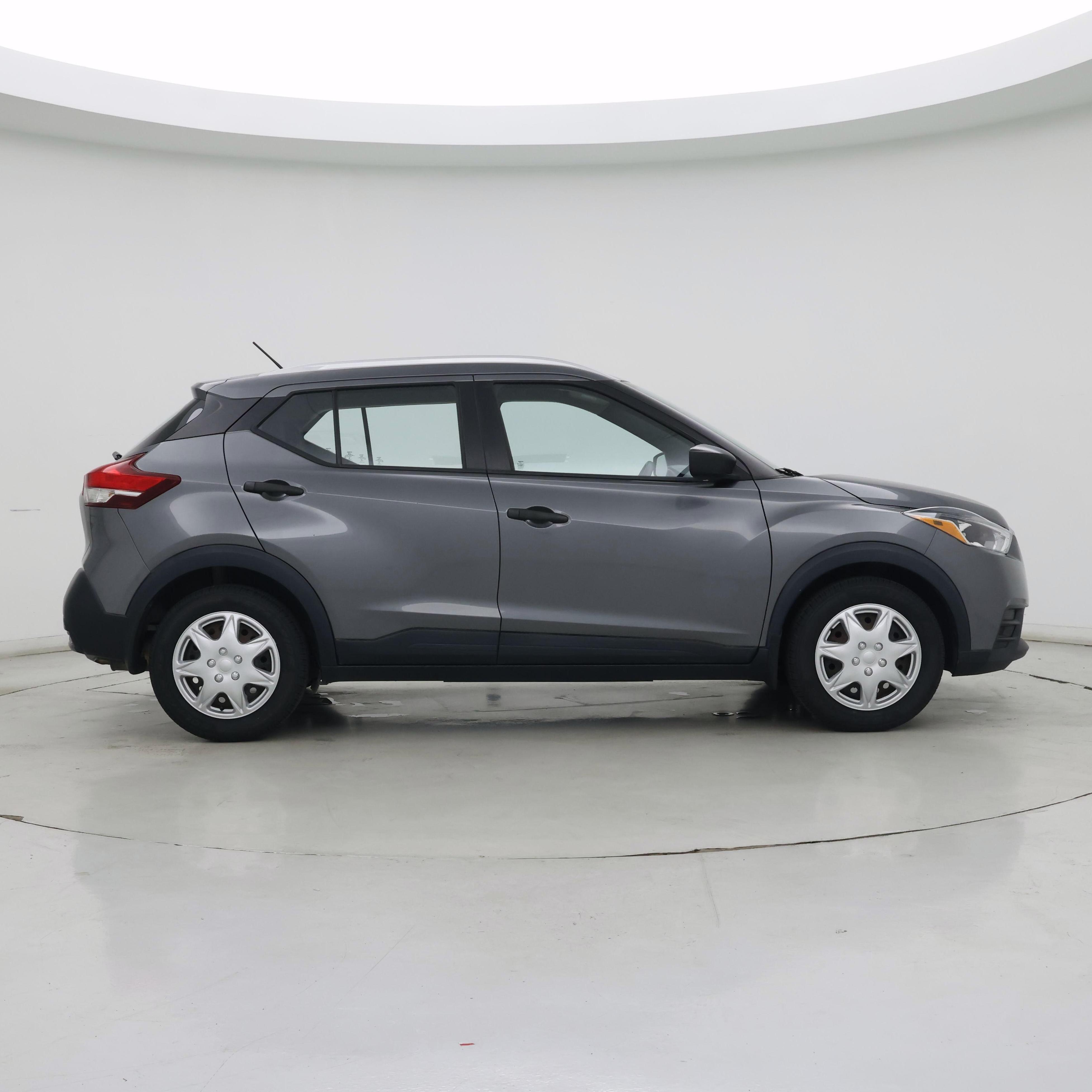 Thumbnail: 2018 Nissan Kicks - 7