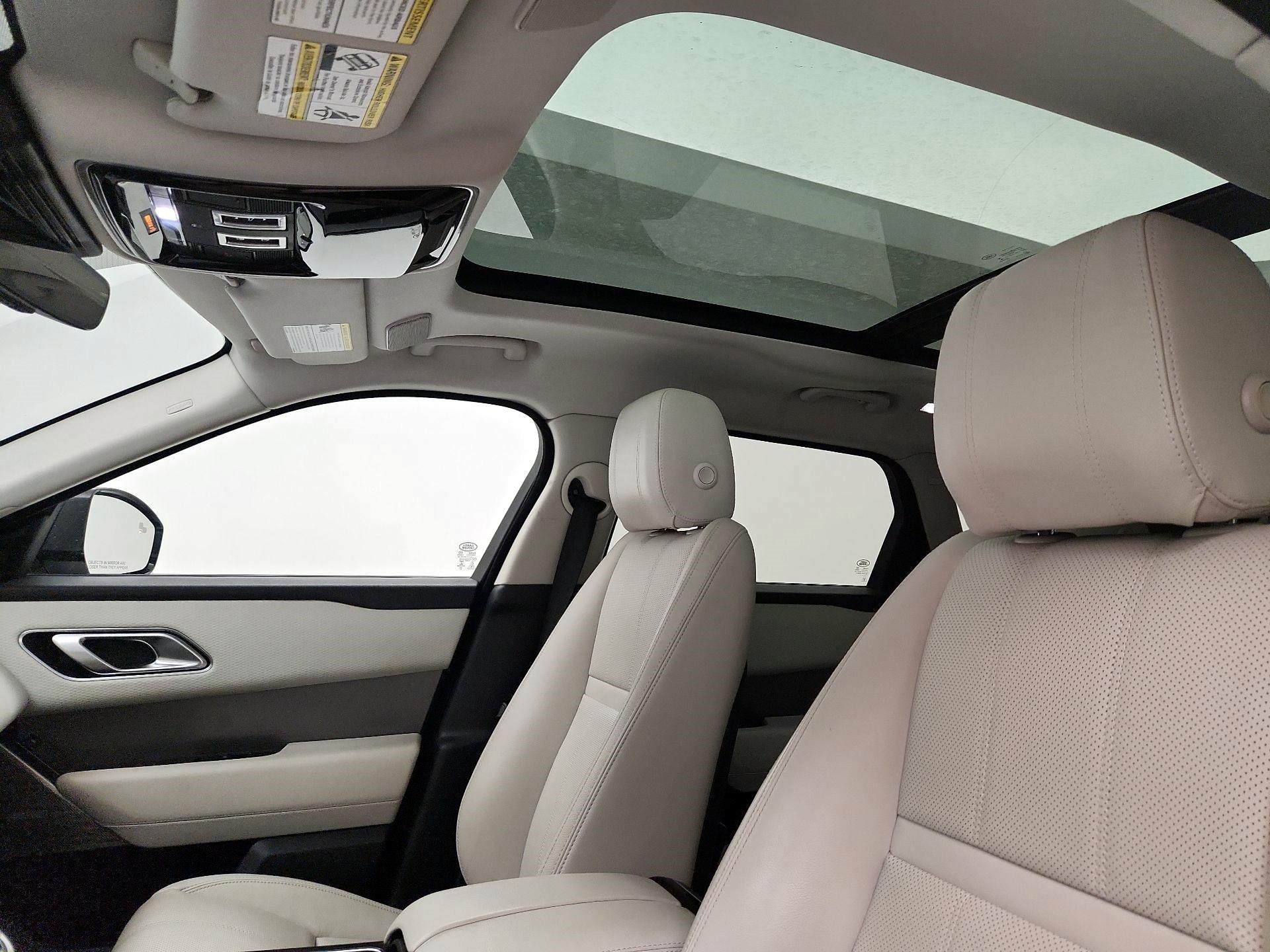 Thumbnail: 2021 Land Rover Range Rover Velar - 20