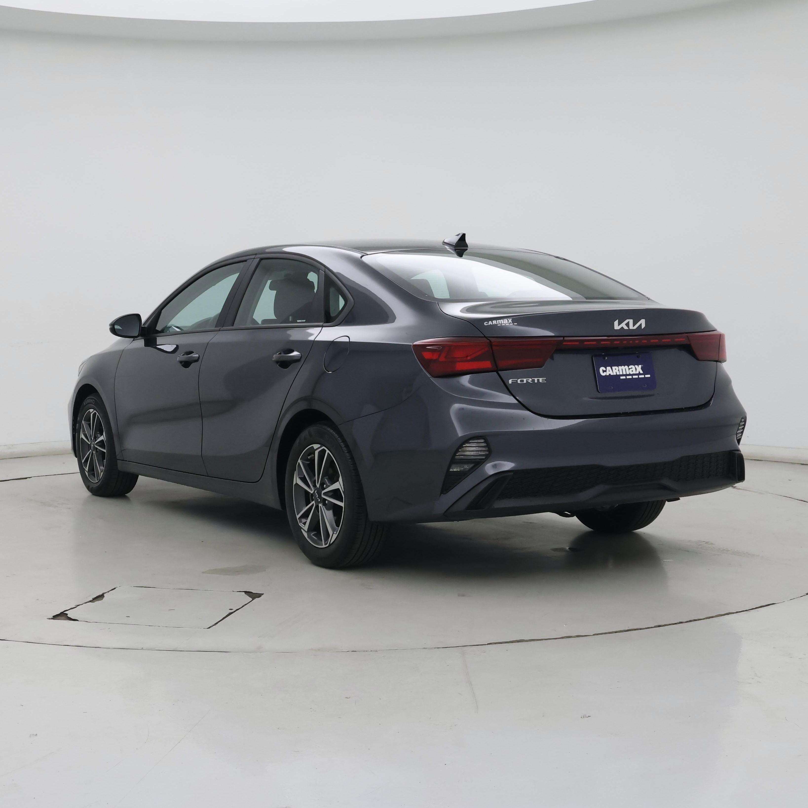 Thumbnail: 2023 Kia Forte - 2