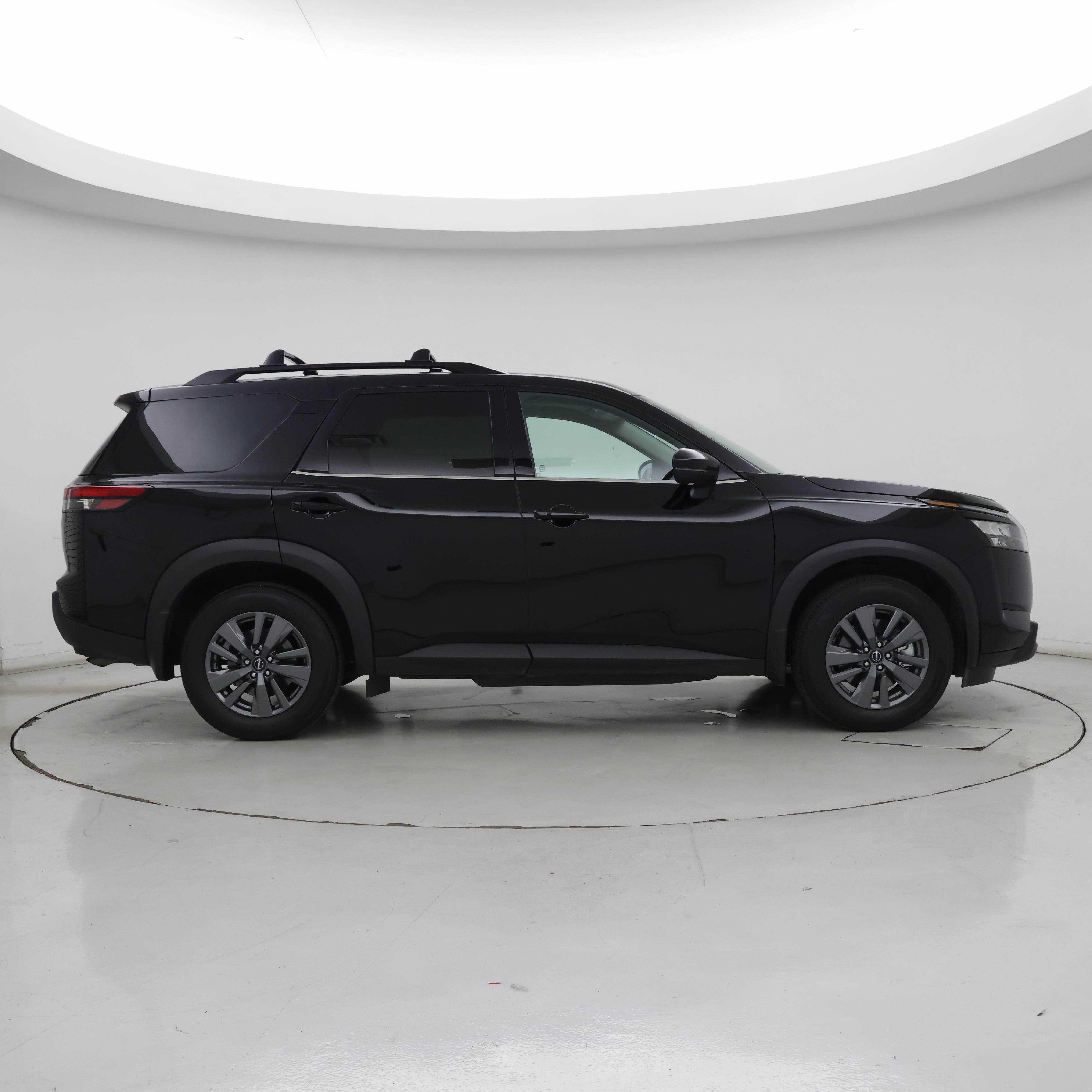 Thumbnail: 2024 Nissan Pathfinder - 7