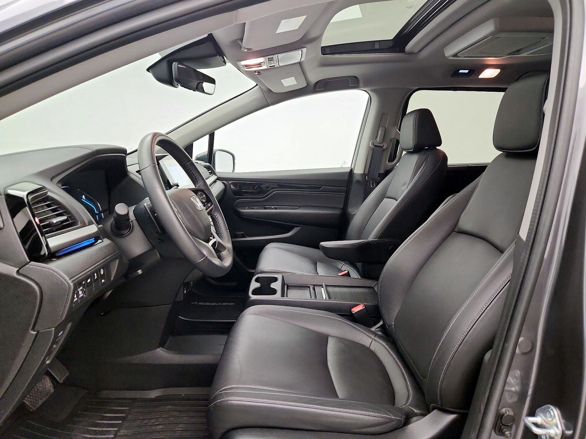 Thumbnail: 2023 Honda Odyssey - 11