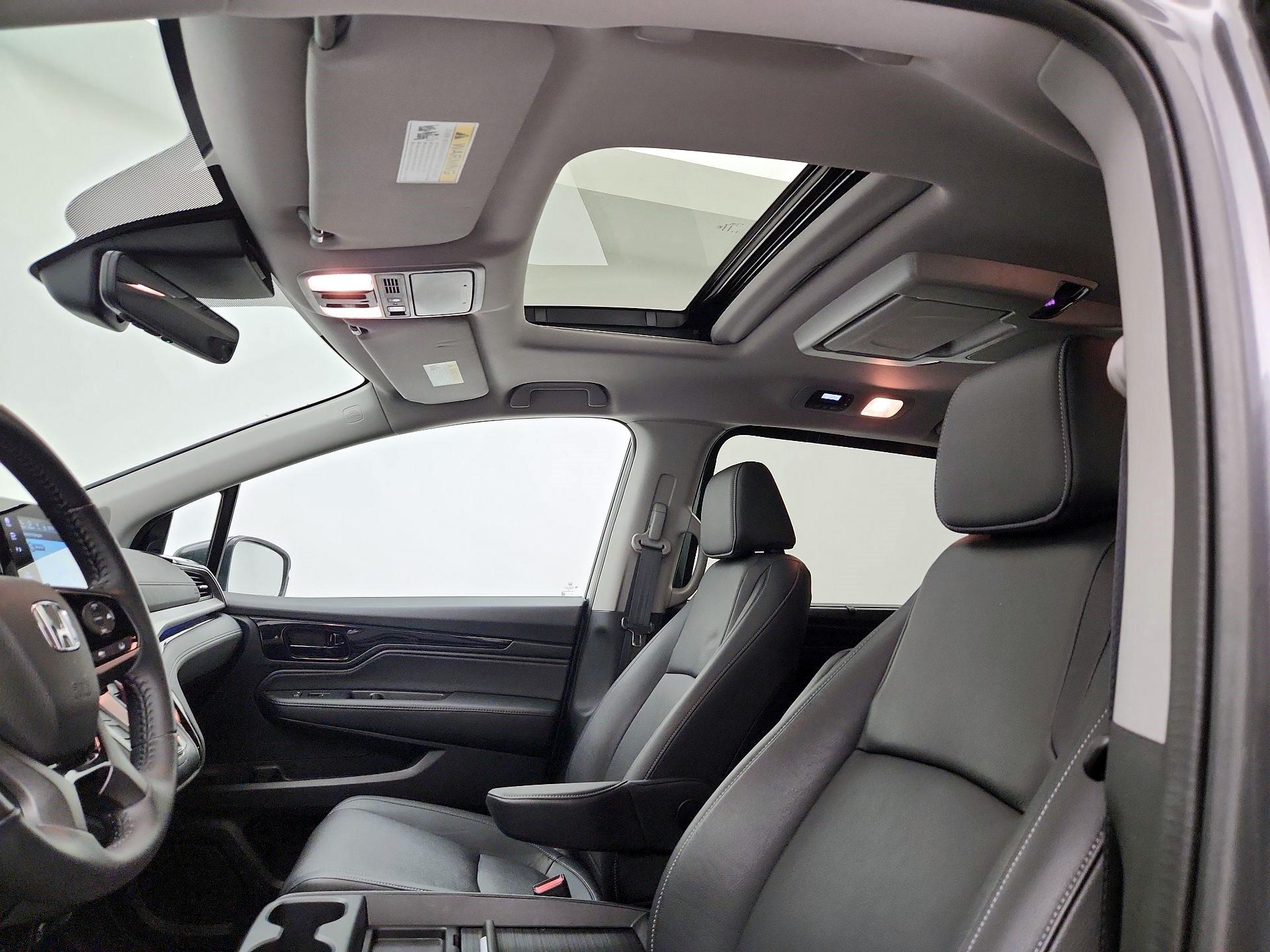 Thumbnail: 2023 Honda Odyssey - 20