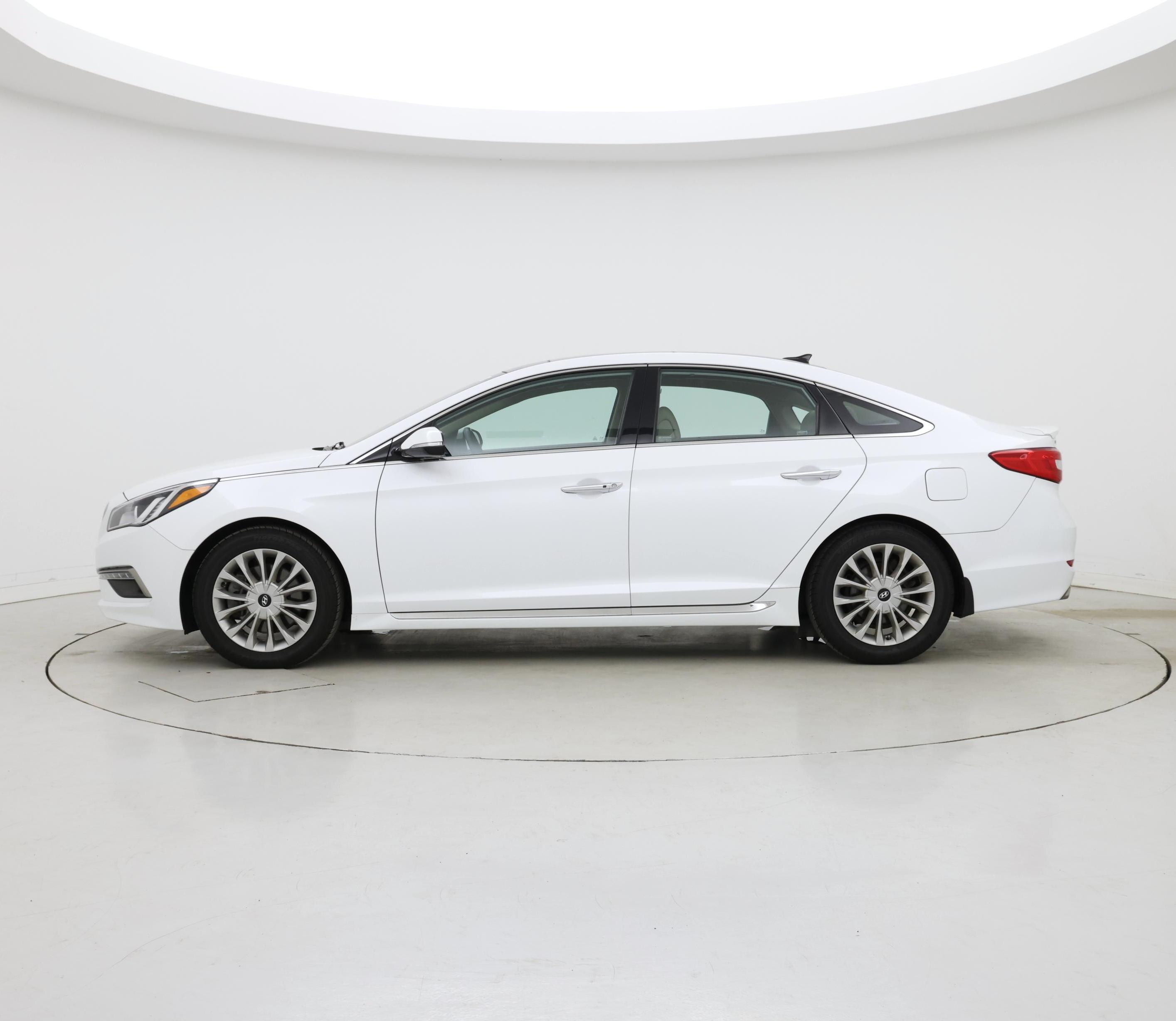 Thumbnail: 2015 Hyundai Sonata - 3