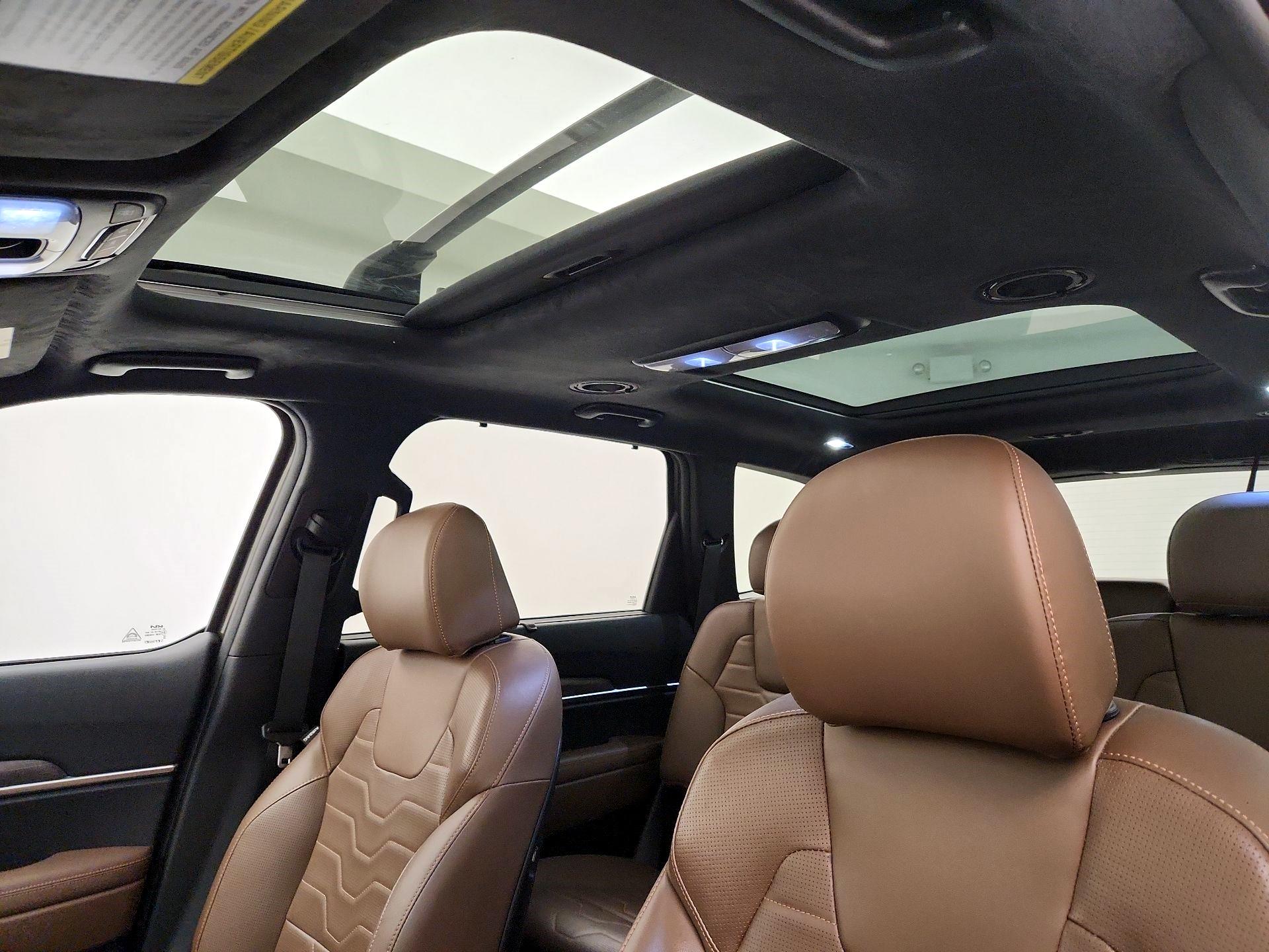 Thumbnail: 2022 Kia Telluride - 20