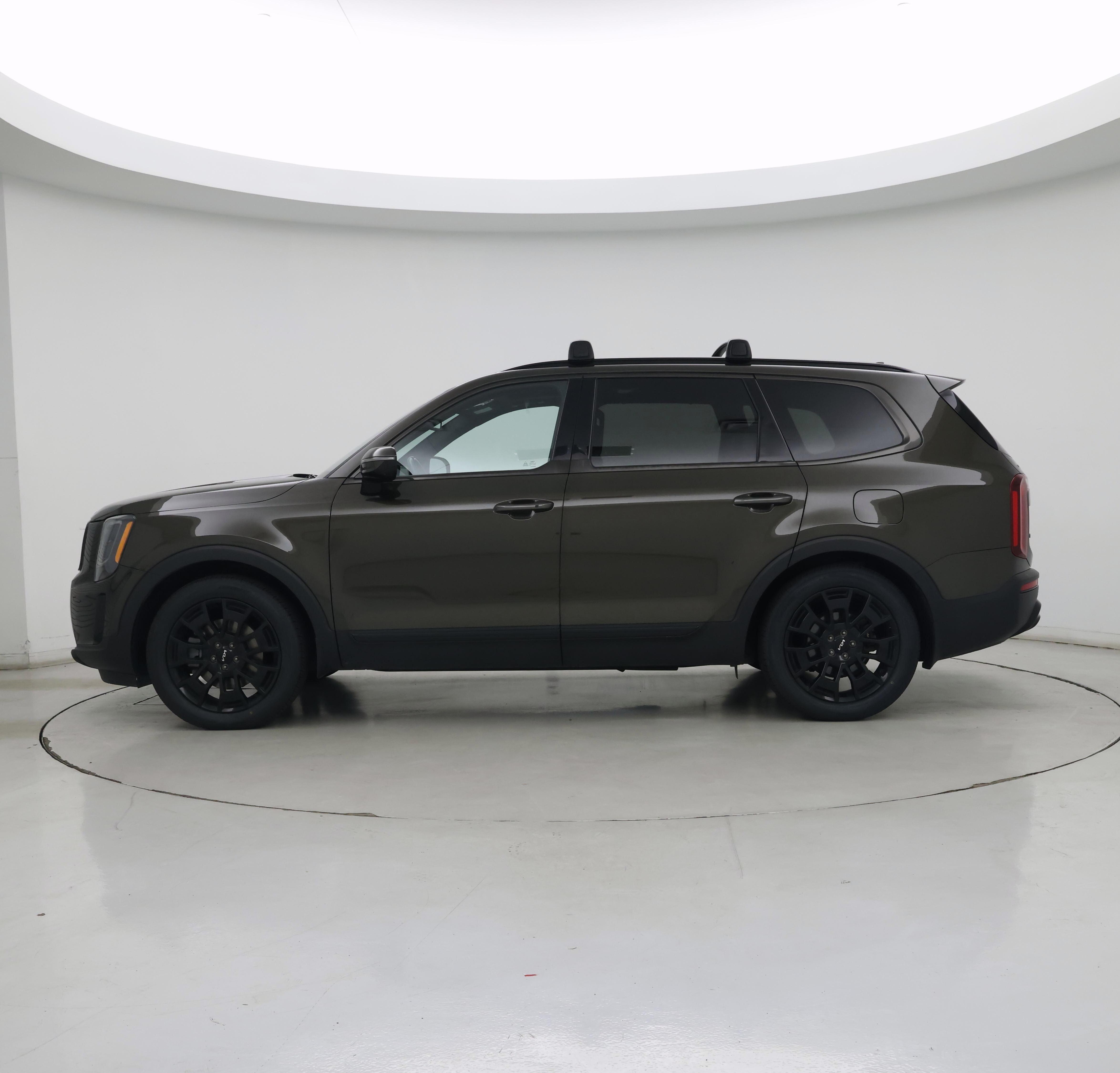 Thumbnail: 2022 Kia Telluride - 3