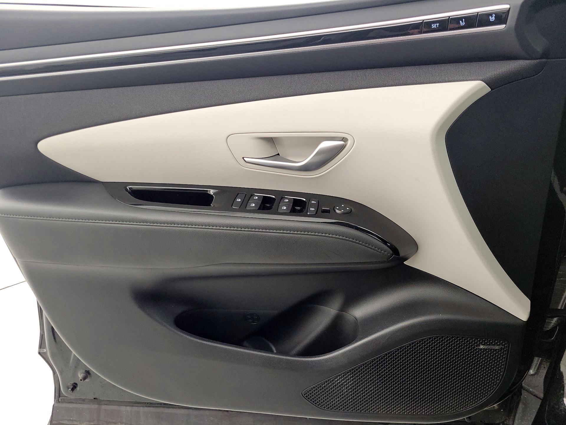 Thumbnail: 2022 Hyundai Tucson - 12