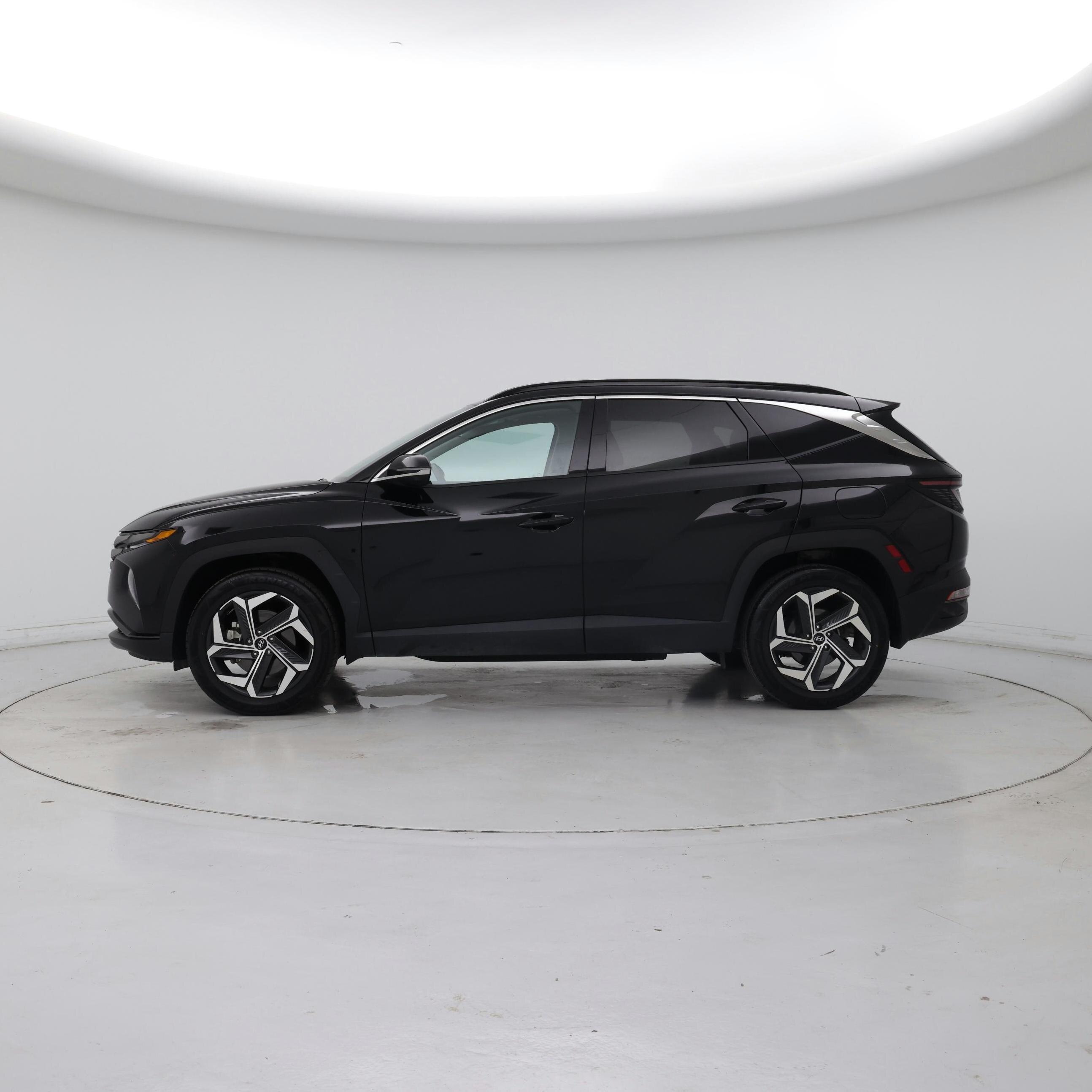 Thumbnail: 2022 Hyundai Tucson - 3