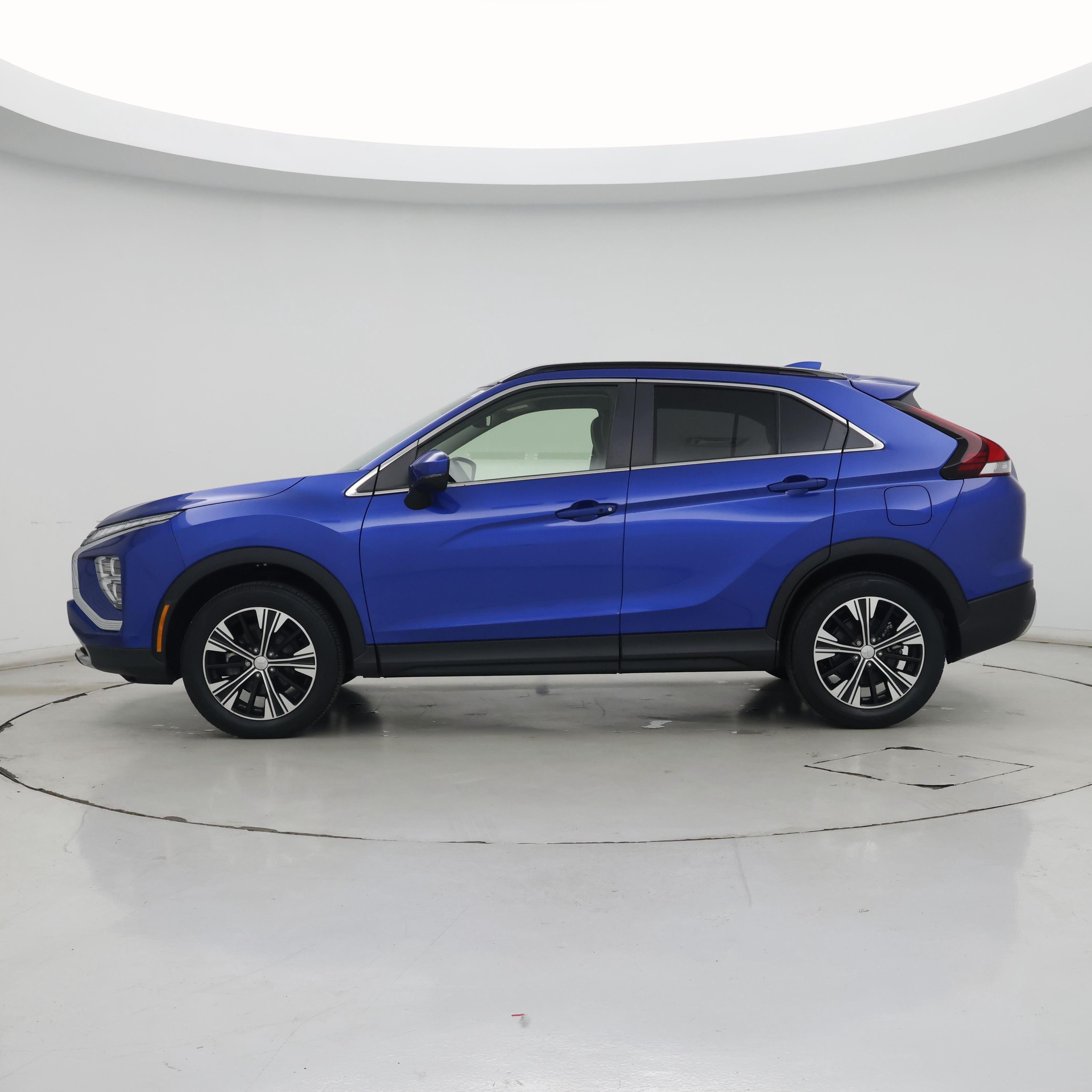 Thumbnail: 2022 Mitsubishi Eclipse Cross - 3