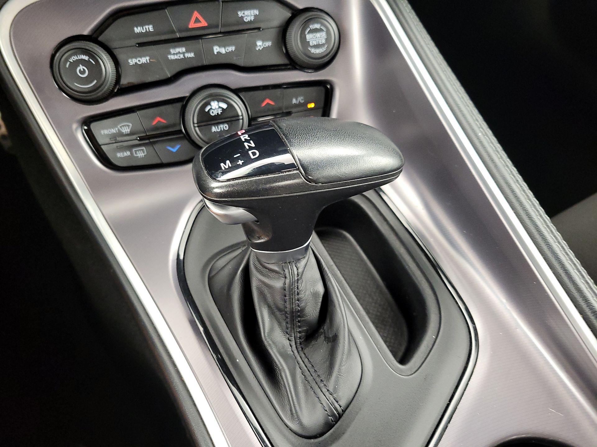 Thumbnail: 2021 Dodge Challenger - 18