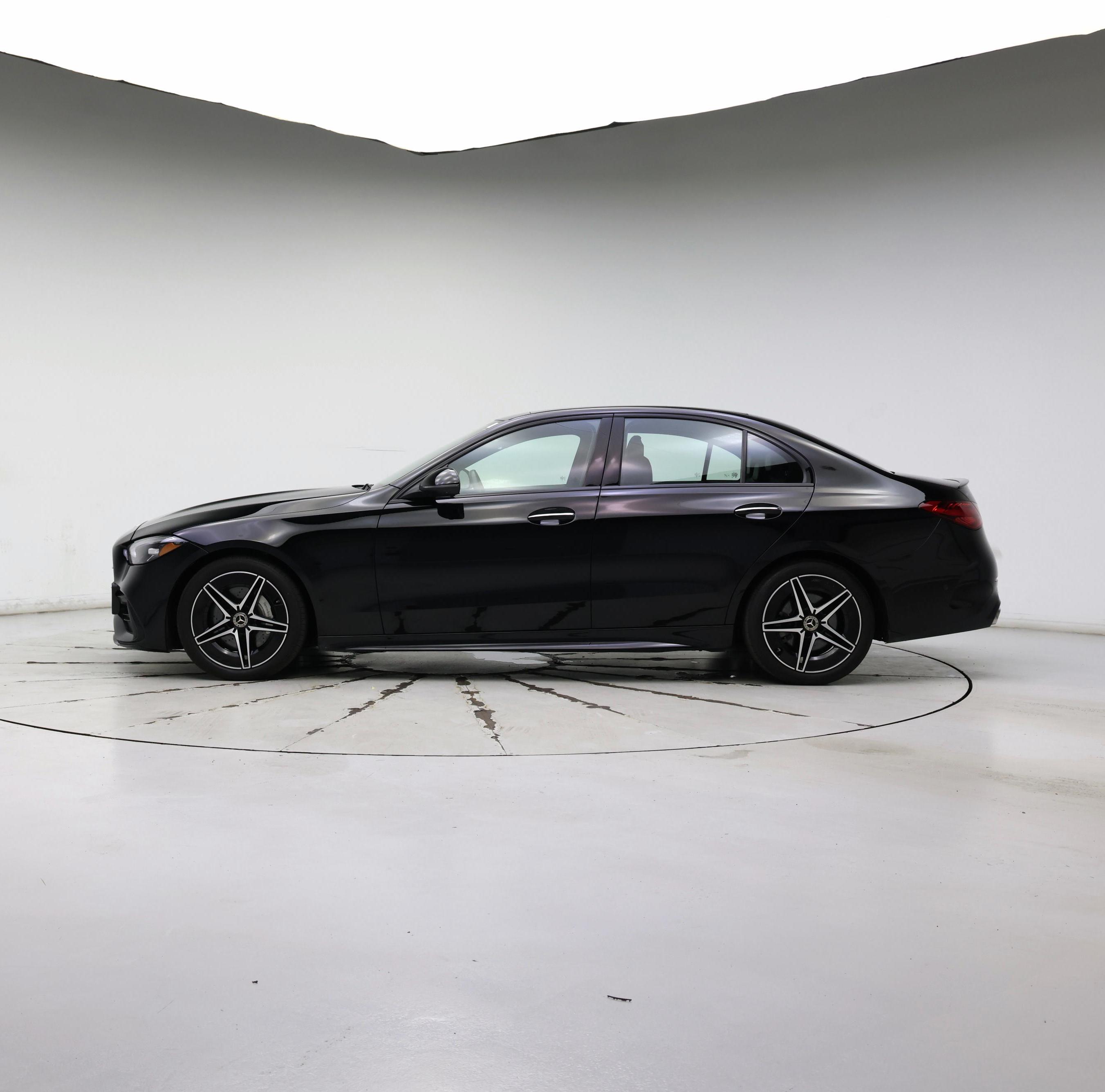 Thumbnail: 2024 Mercedes-Benz C-Class - 3