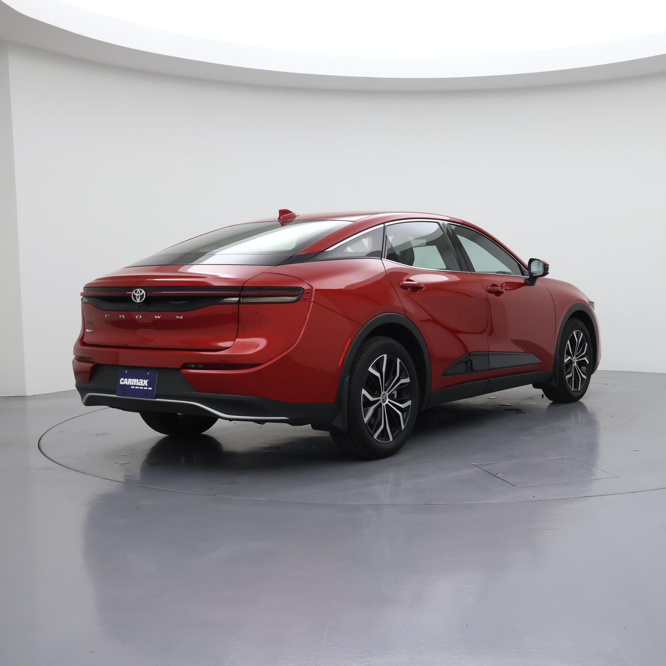 Thumbnail: 2023 Toyota Crown - 8