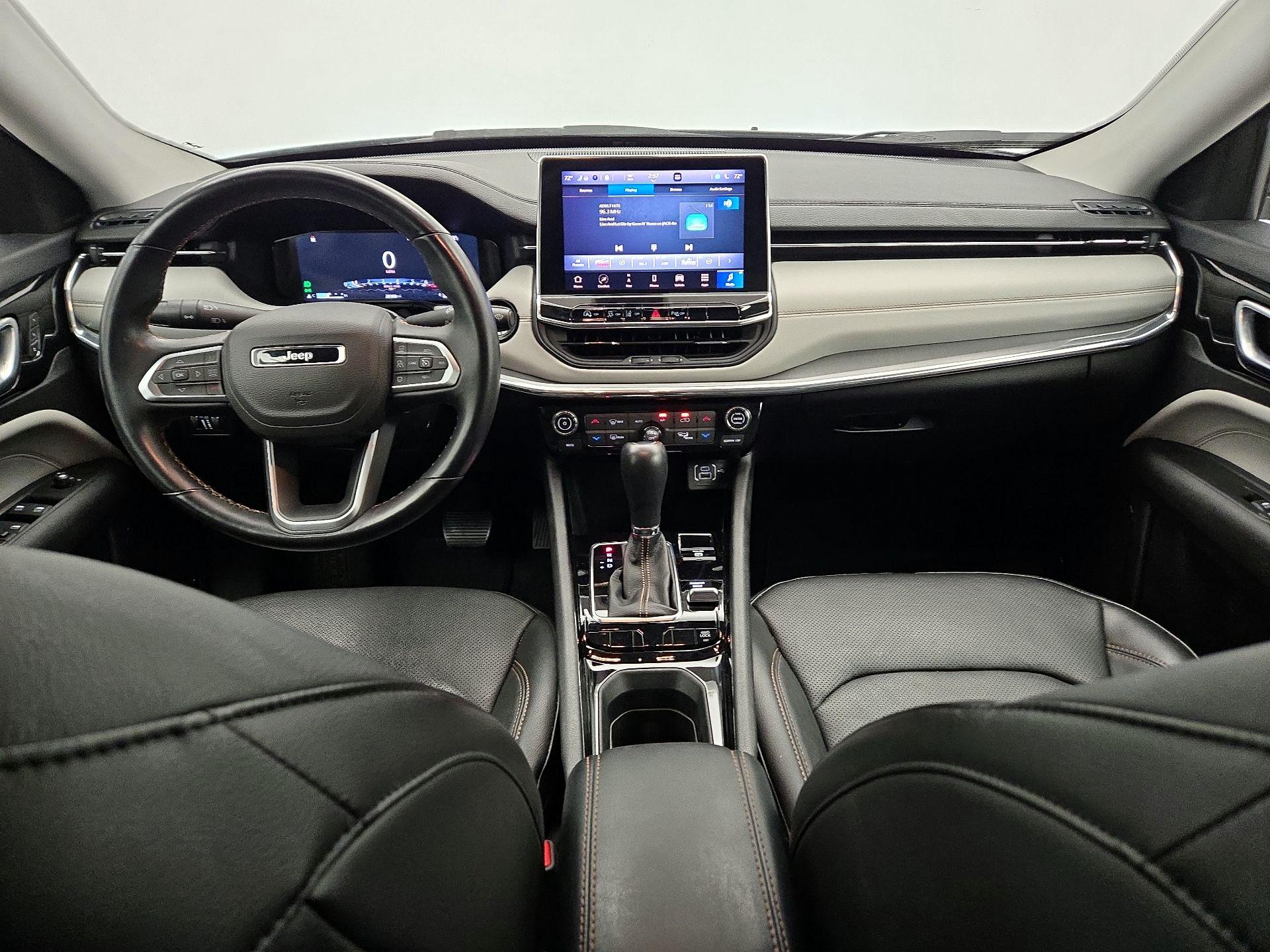 Thumbnail: 2022 Jeep Compass - 9