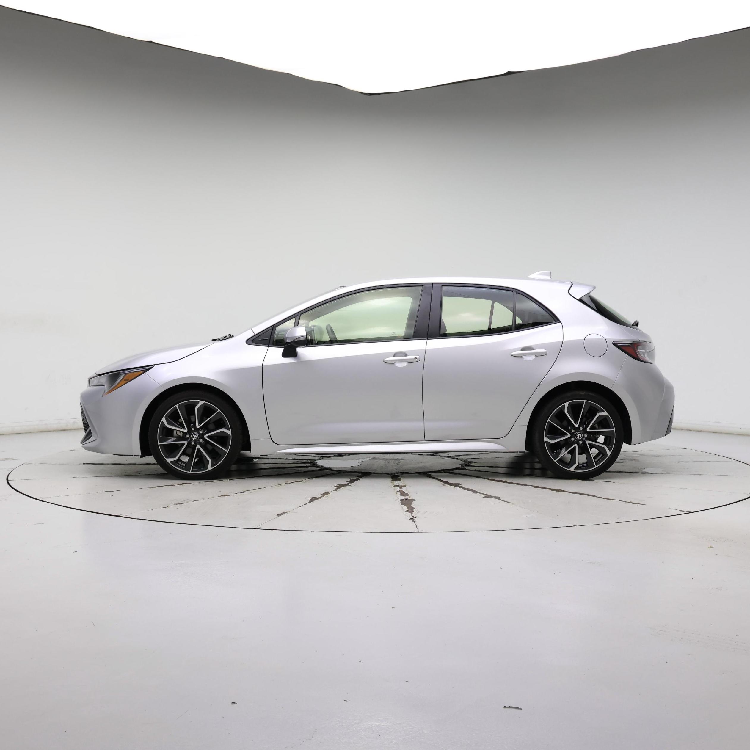 Thumbnail: 2021 Toyota Corolla - 3
