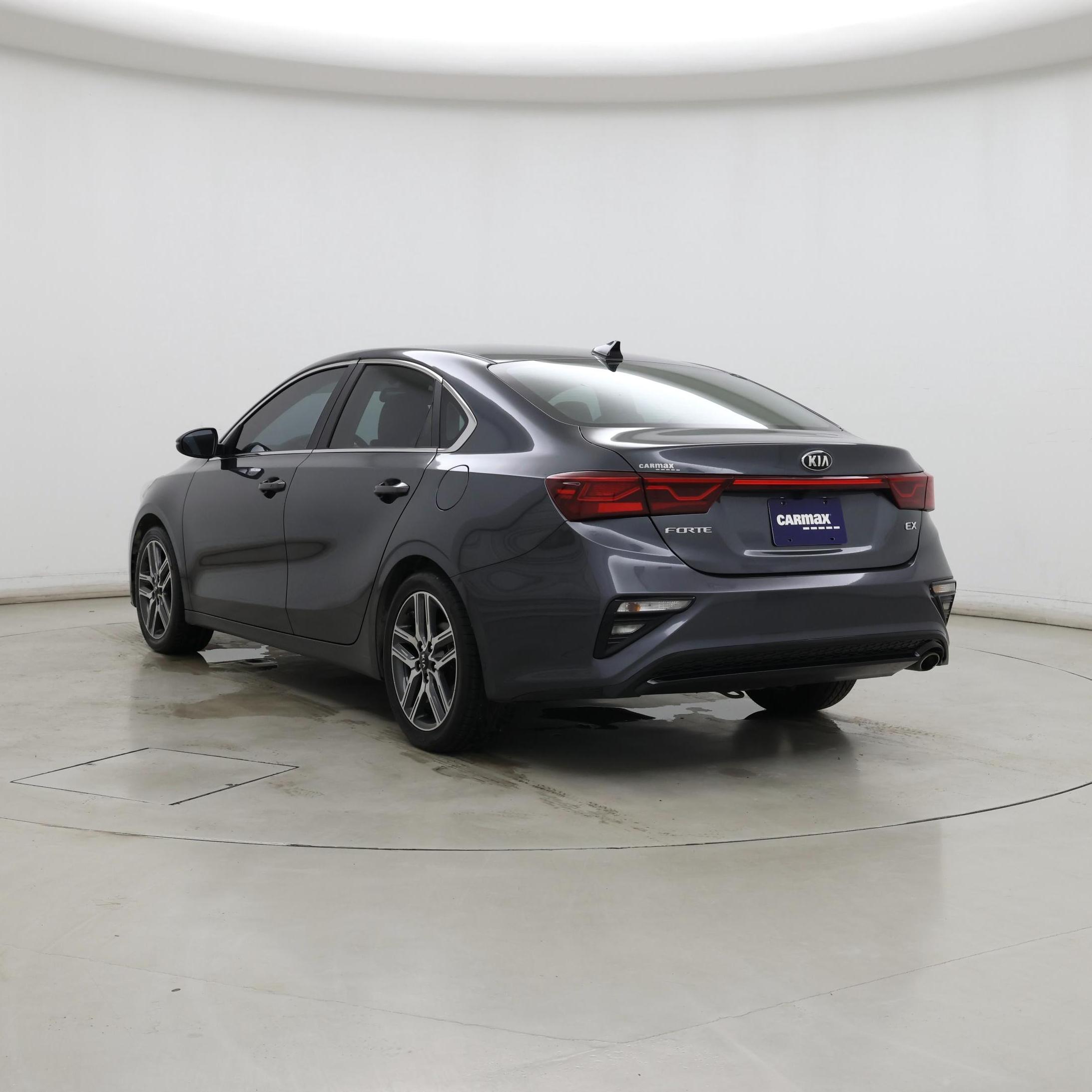 Thumbnail: 2021 Kia Forte - 2