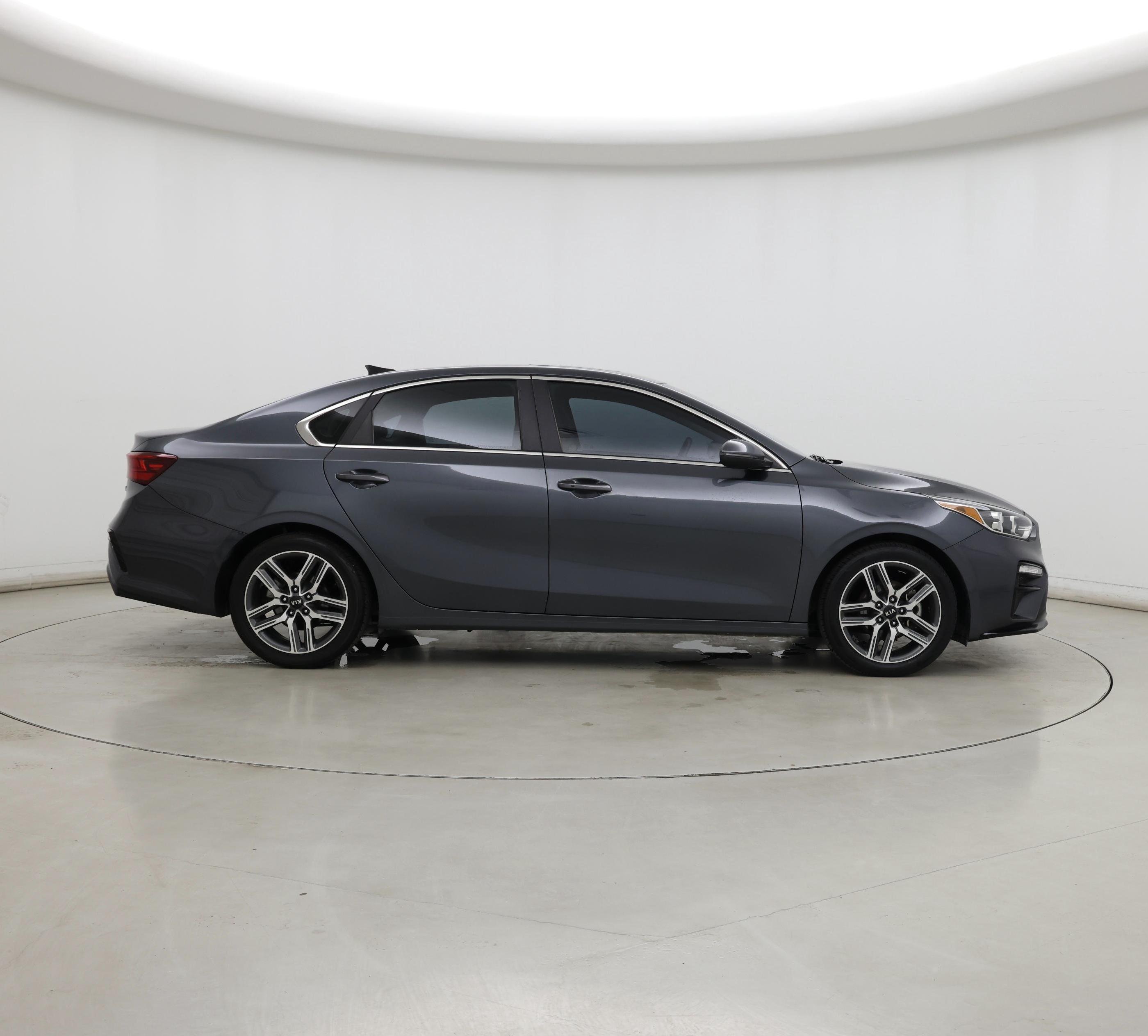 Thumbnail: 2021 Kia Forte - 7