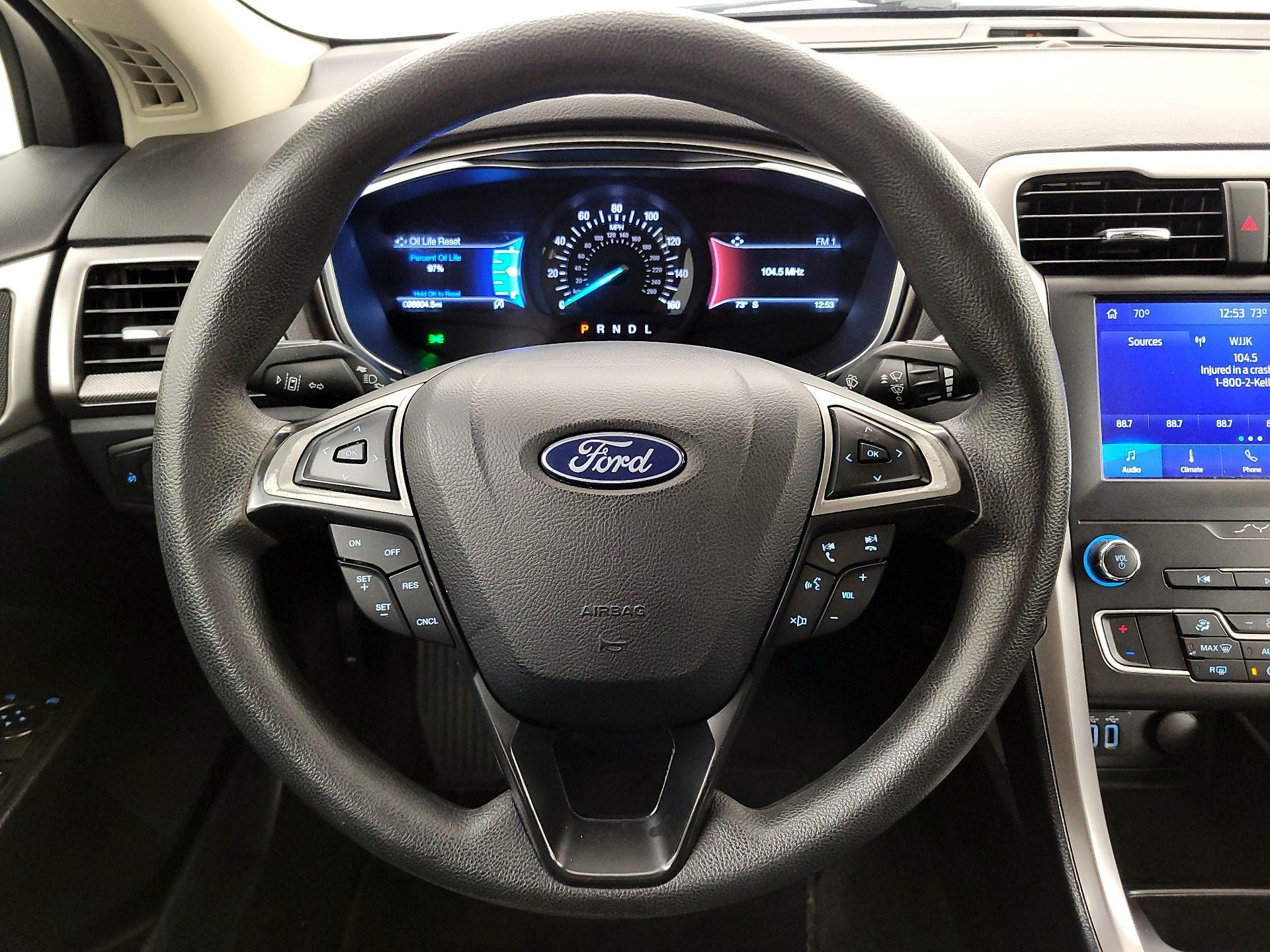 Thumbnail: 2020 Ford Fusion - 10