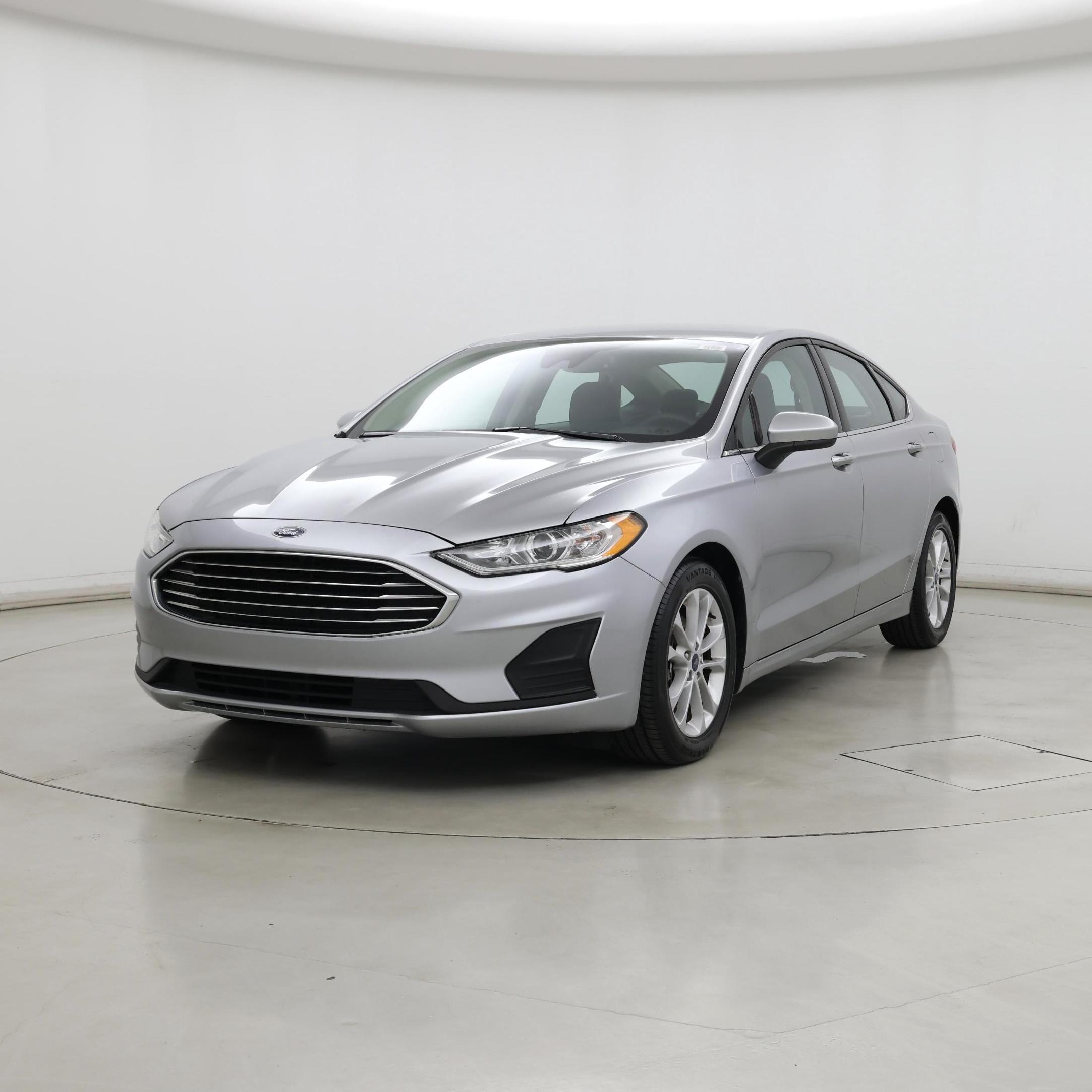 Thumbnail: 2020 Ford Fusion - 4