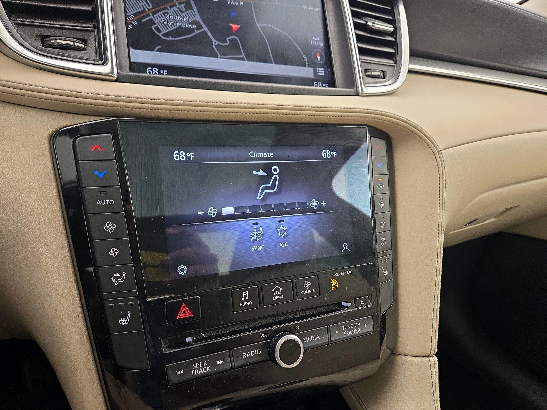 Thumbnail: 2020 INFINITI QX50 - 17