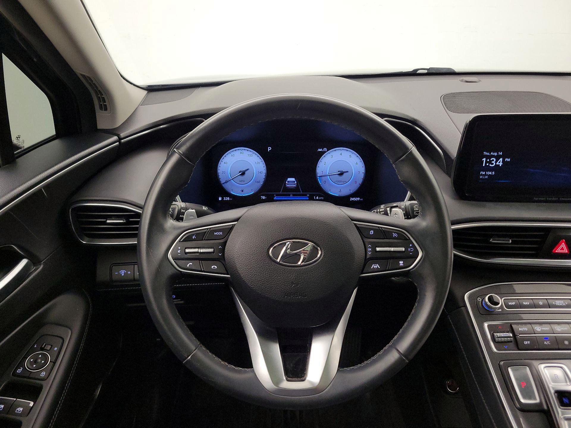 Thumbnail: 2022 Hyundai Santa Fe - 10