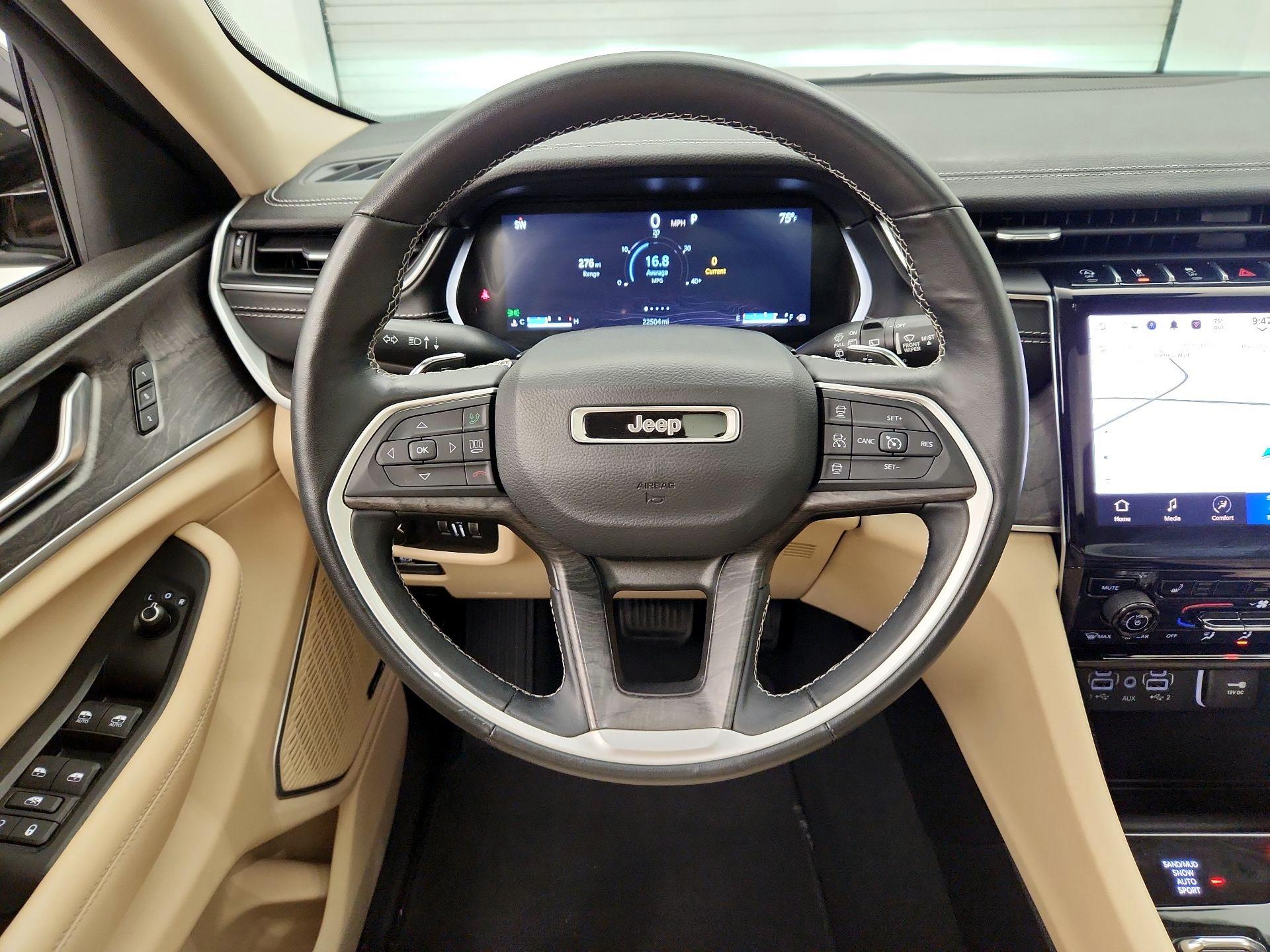 Thumbnail: 2022 Jeep Grand Cherokee - 10