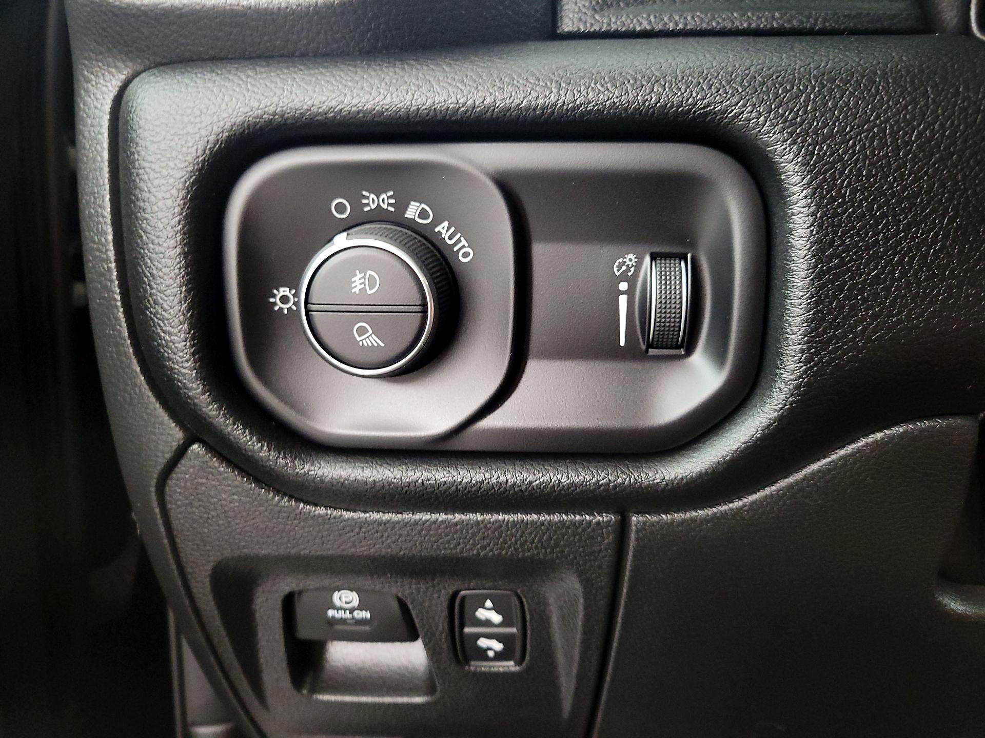Thumbnail: 2022 RAM 1500 - 13
