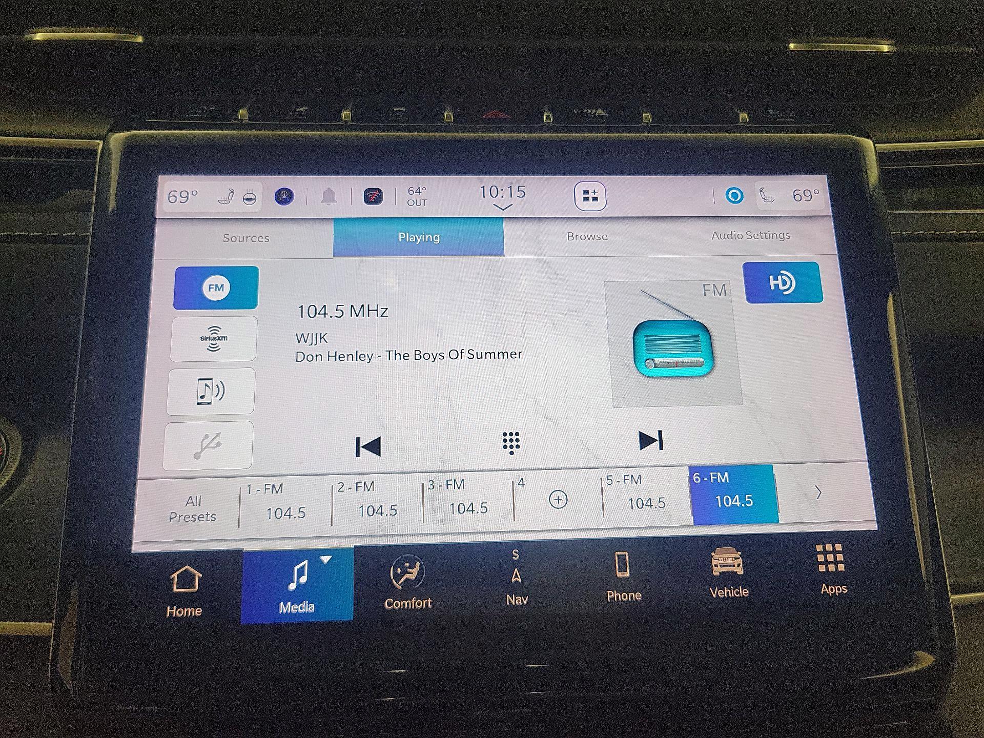 Thumbnail: 2022 Jeep Grand Cherokee L - 16