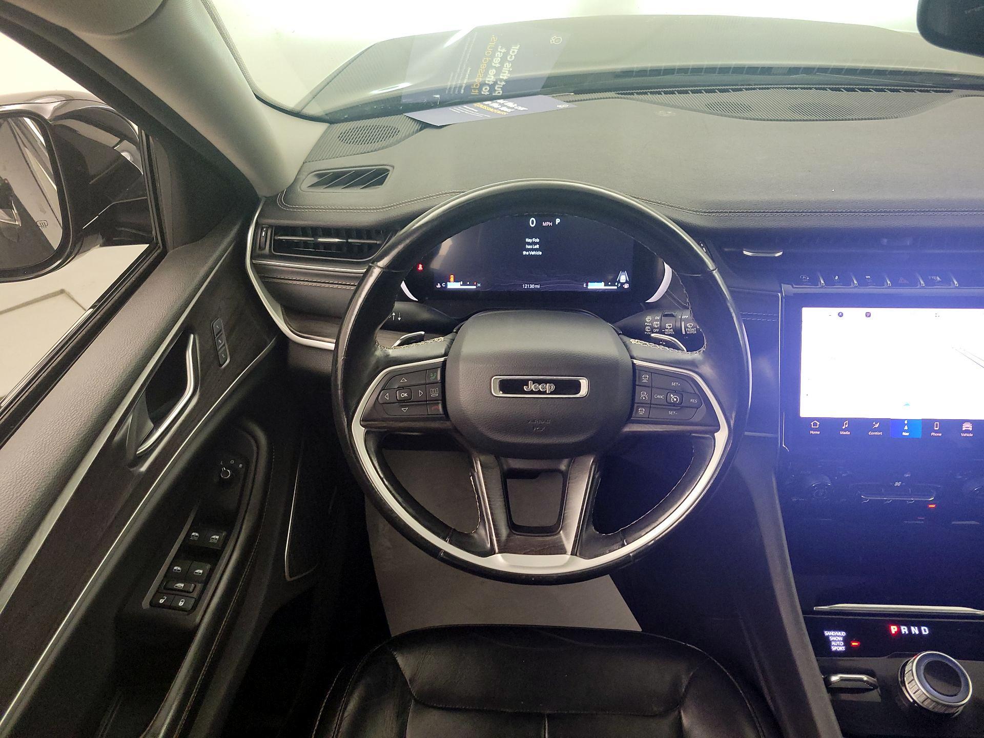 Thumbnail: 2022 Jeep Grand Cherokee - 10