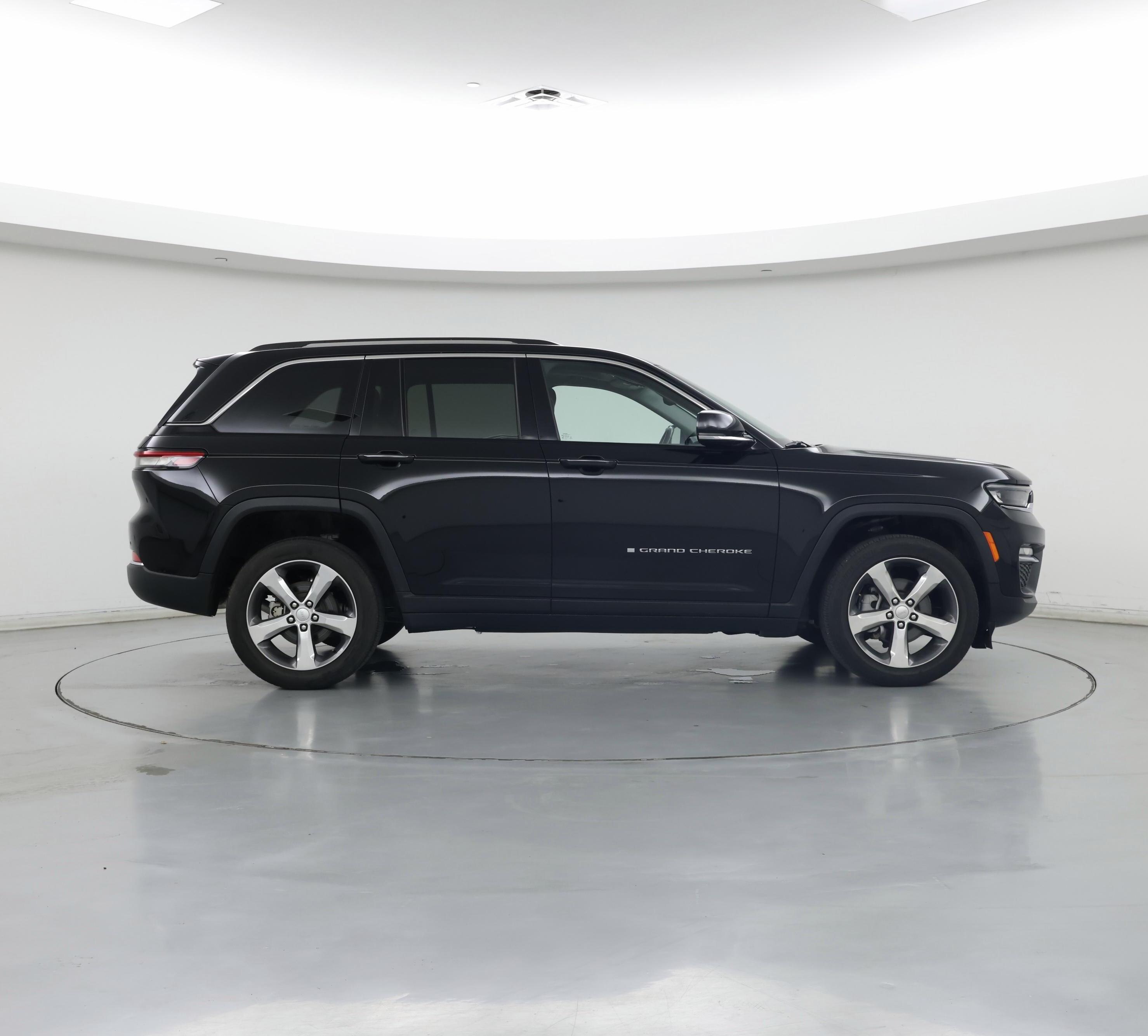 Thumbnail: 2022 Jeep Grand Cherokee - 7