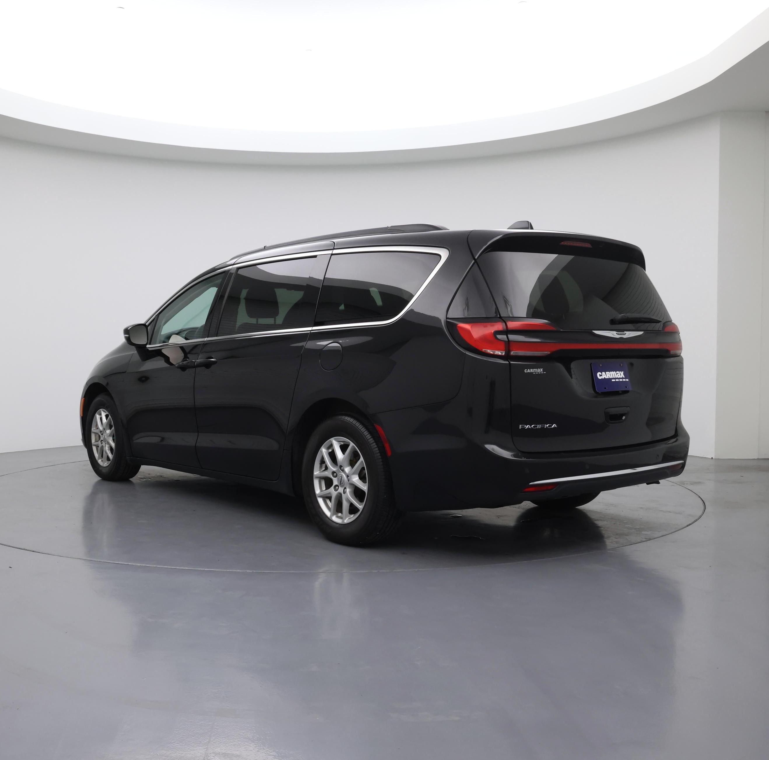 Thumbnail: 2022 Chrysler Pacifica - 2