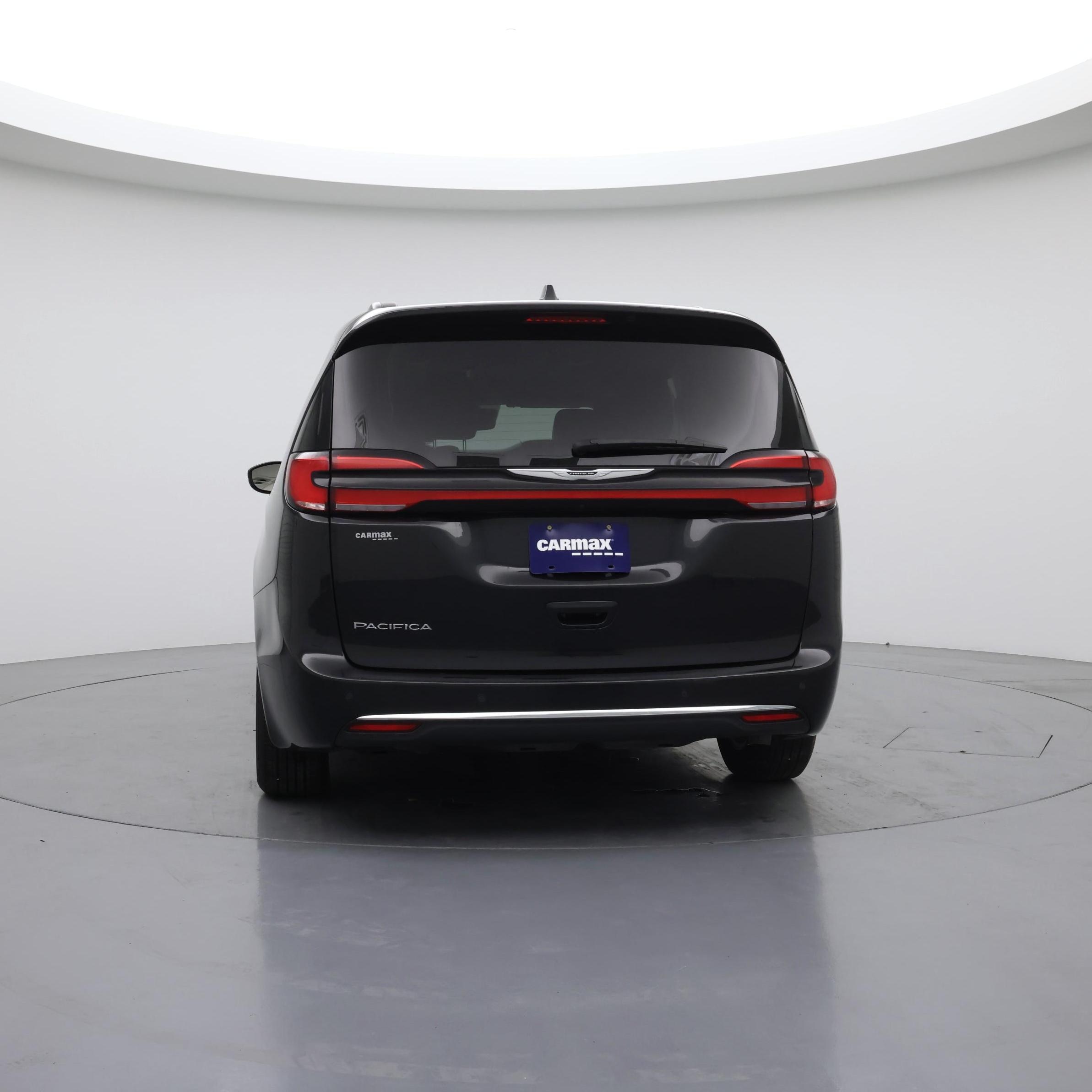 Thumbnail: 2022 Chrysler Pacifica - 6