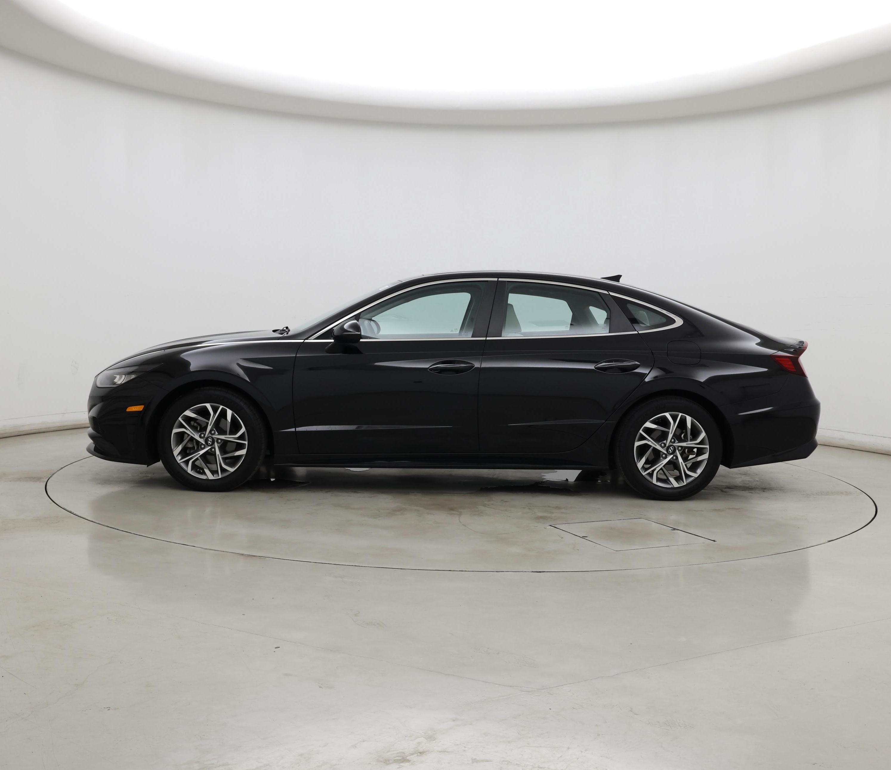 Thumbnail: 2022 Hyundai Sonata - 3