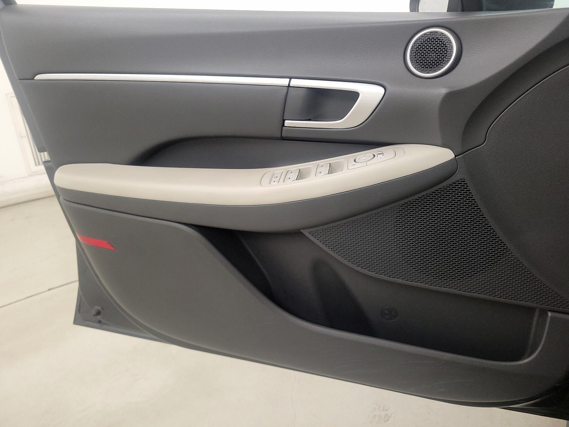 Thumbnail: 2022 Hyundai Sonata - 12