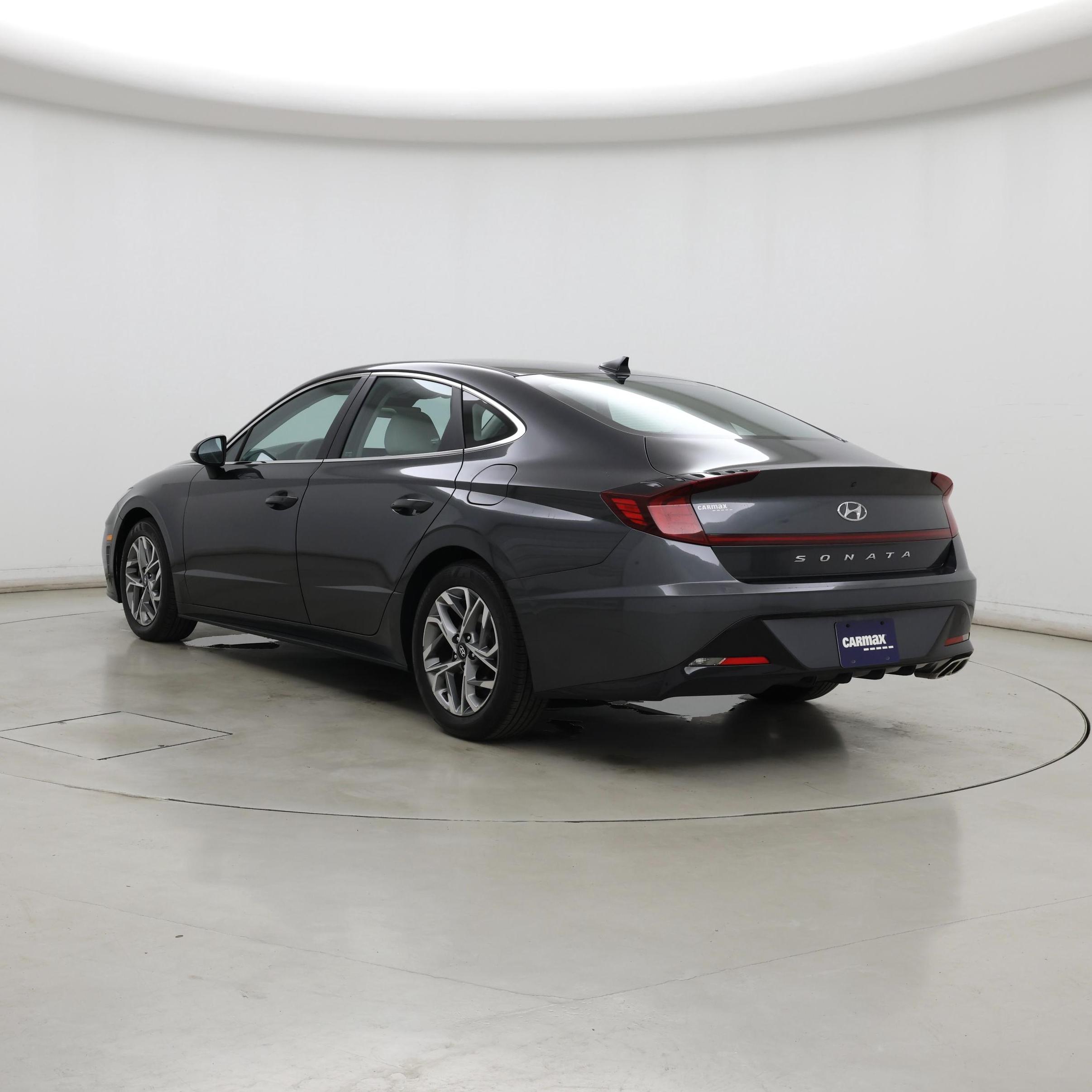Thumbnail: 2022 Hyundai Sonata - 2