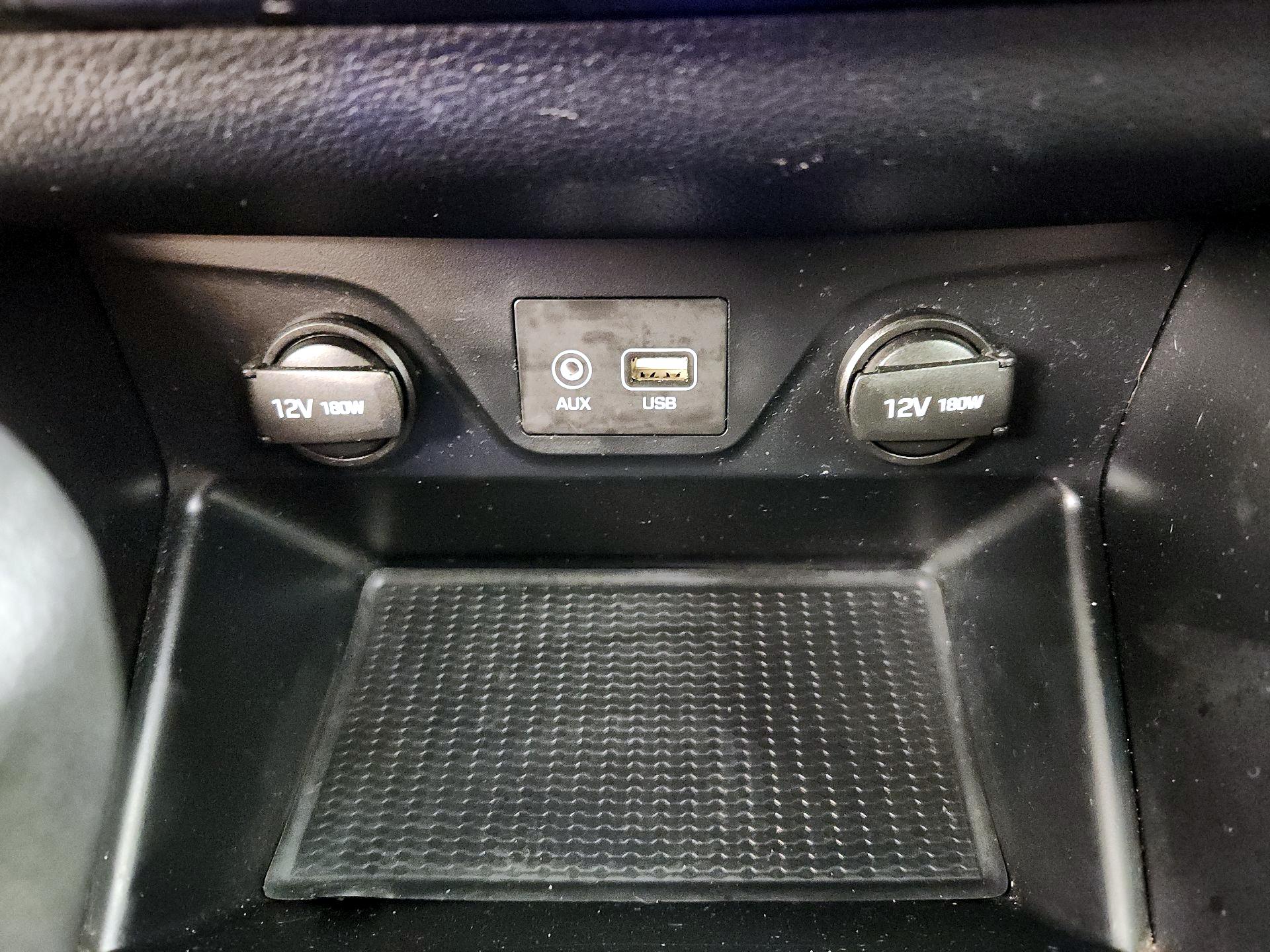Thumbnail: 2020 Hyundai Tucson - 18