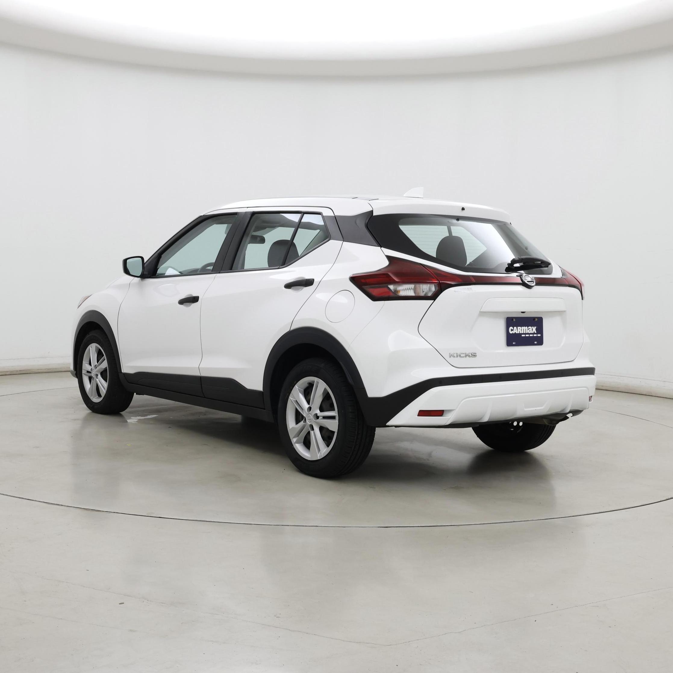 Thumbnail: 2021 Nissan Kicks - 2