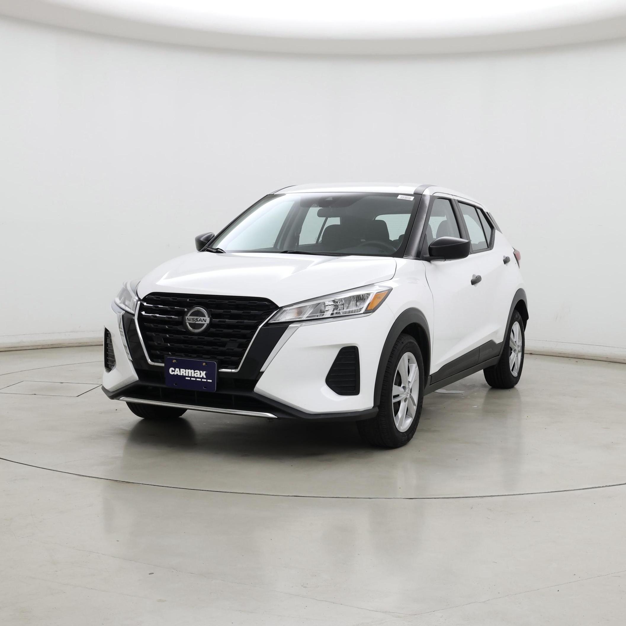 Thumbnail: 2021 Nissan Kicks - 4