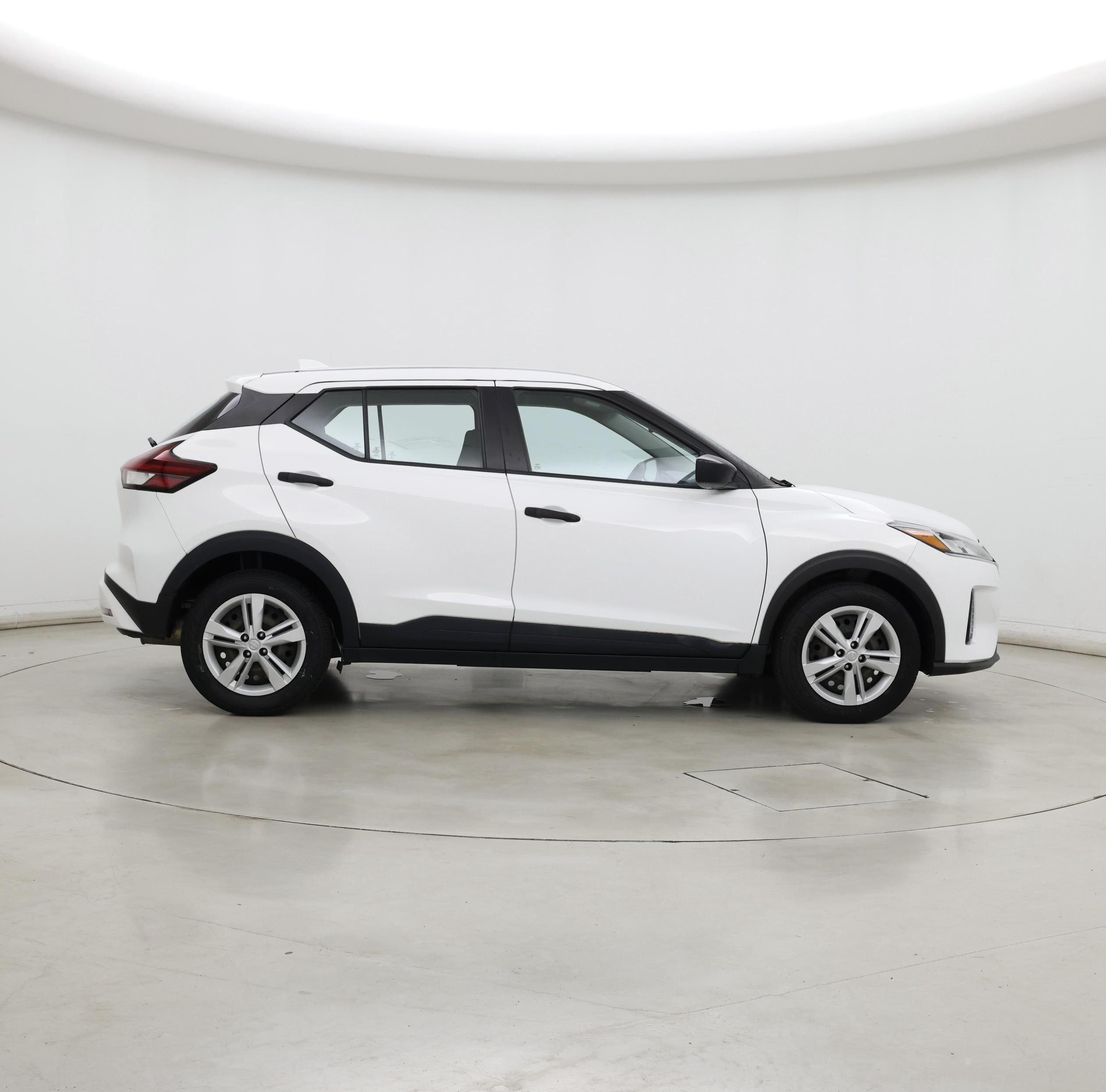 Thumbnail: 2021 Nissan Kicks - 7