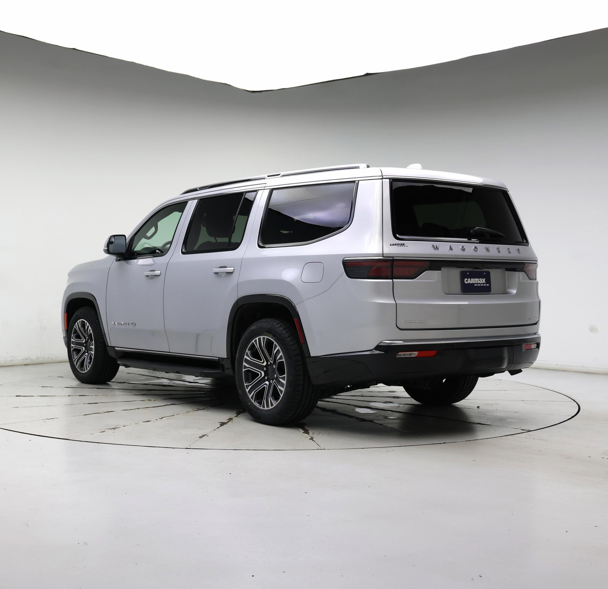 Thumbnail: 2022 Jeep Wagoneer - 2