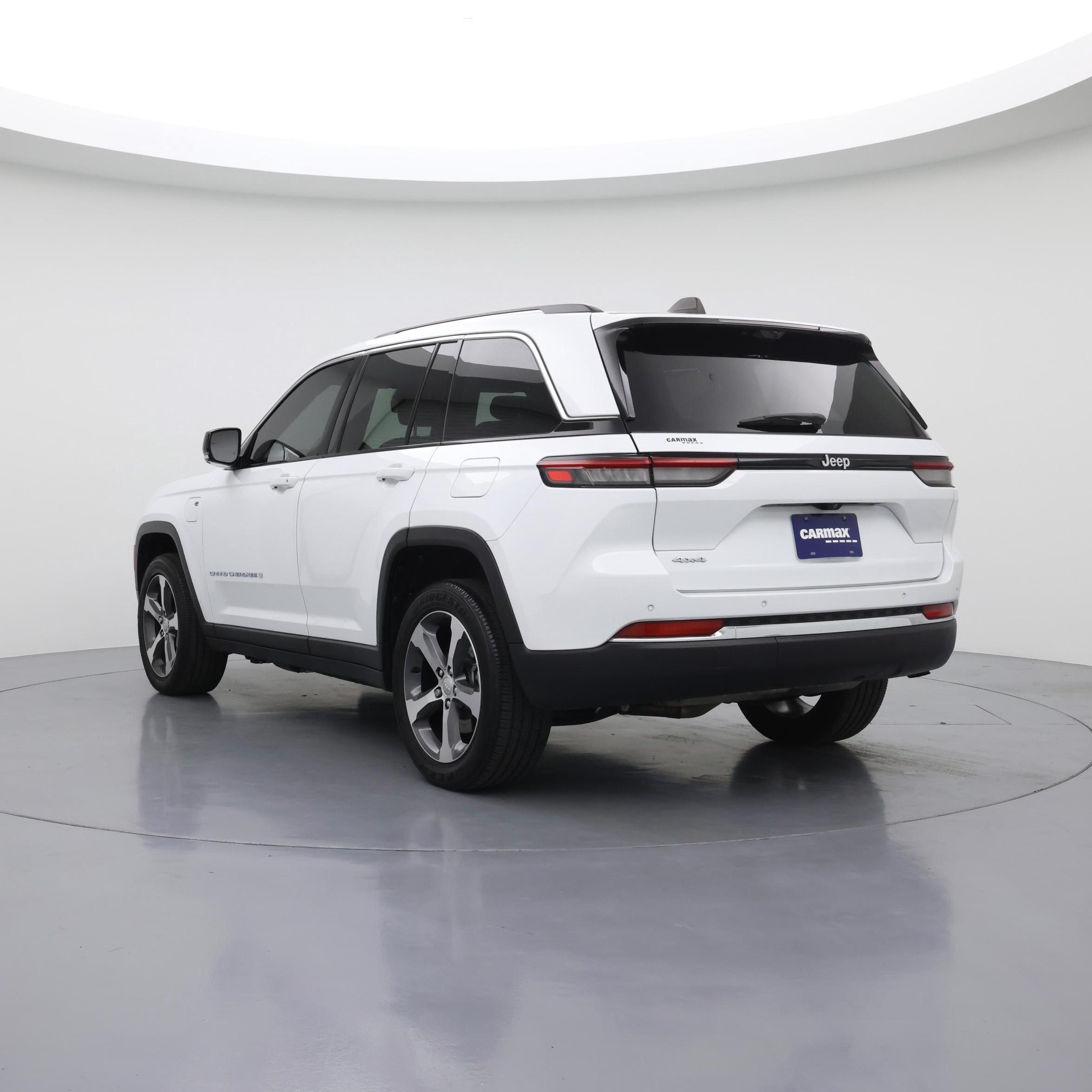 Thumbnail: 2023 Jeep Grand Cherokee - 2