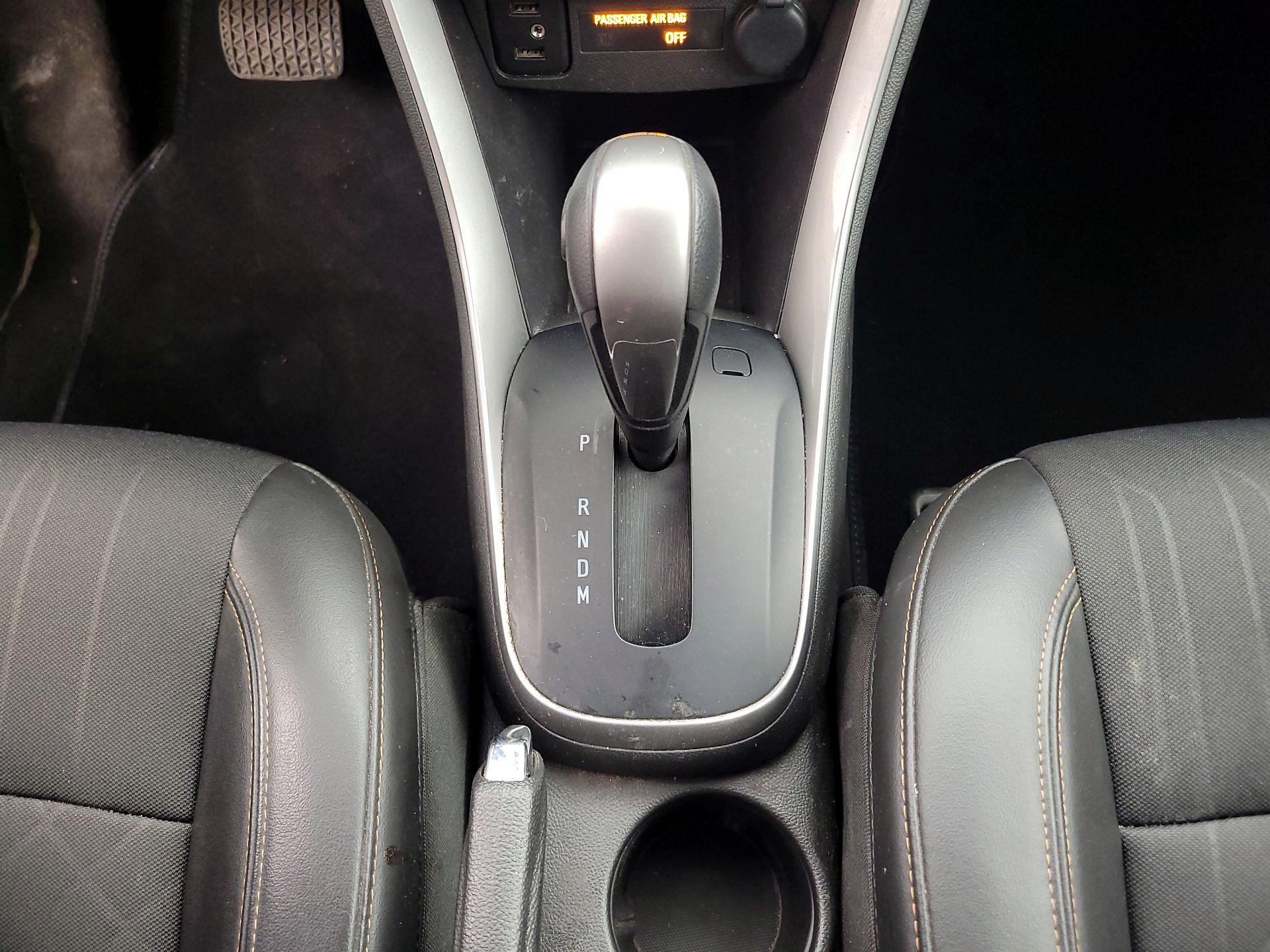 Thumbnail: 2022 Chevrolet Trax - 17