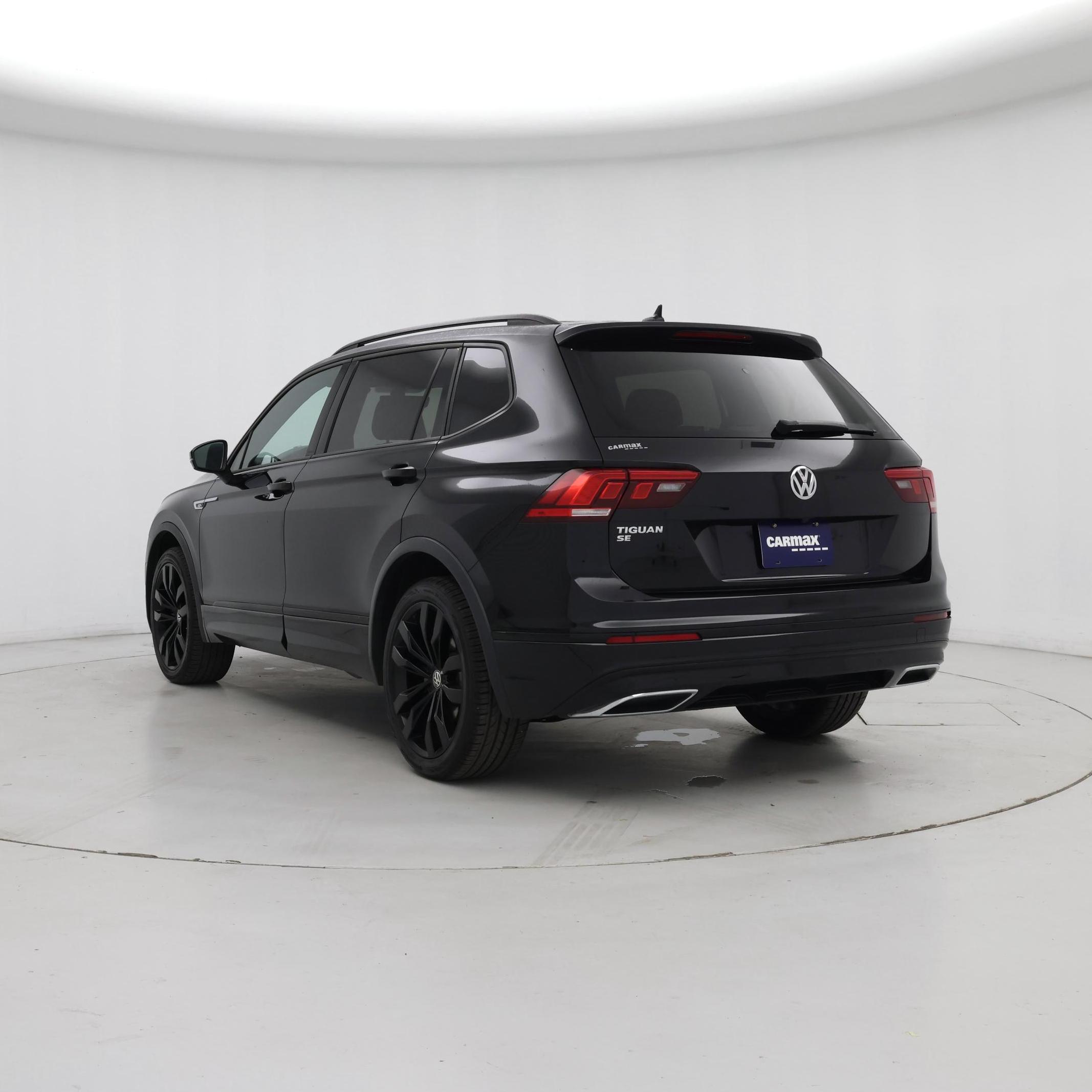 Thumbnail: 2021 Volkswagen Tiguan - 2