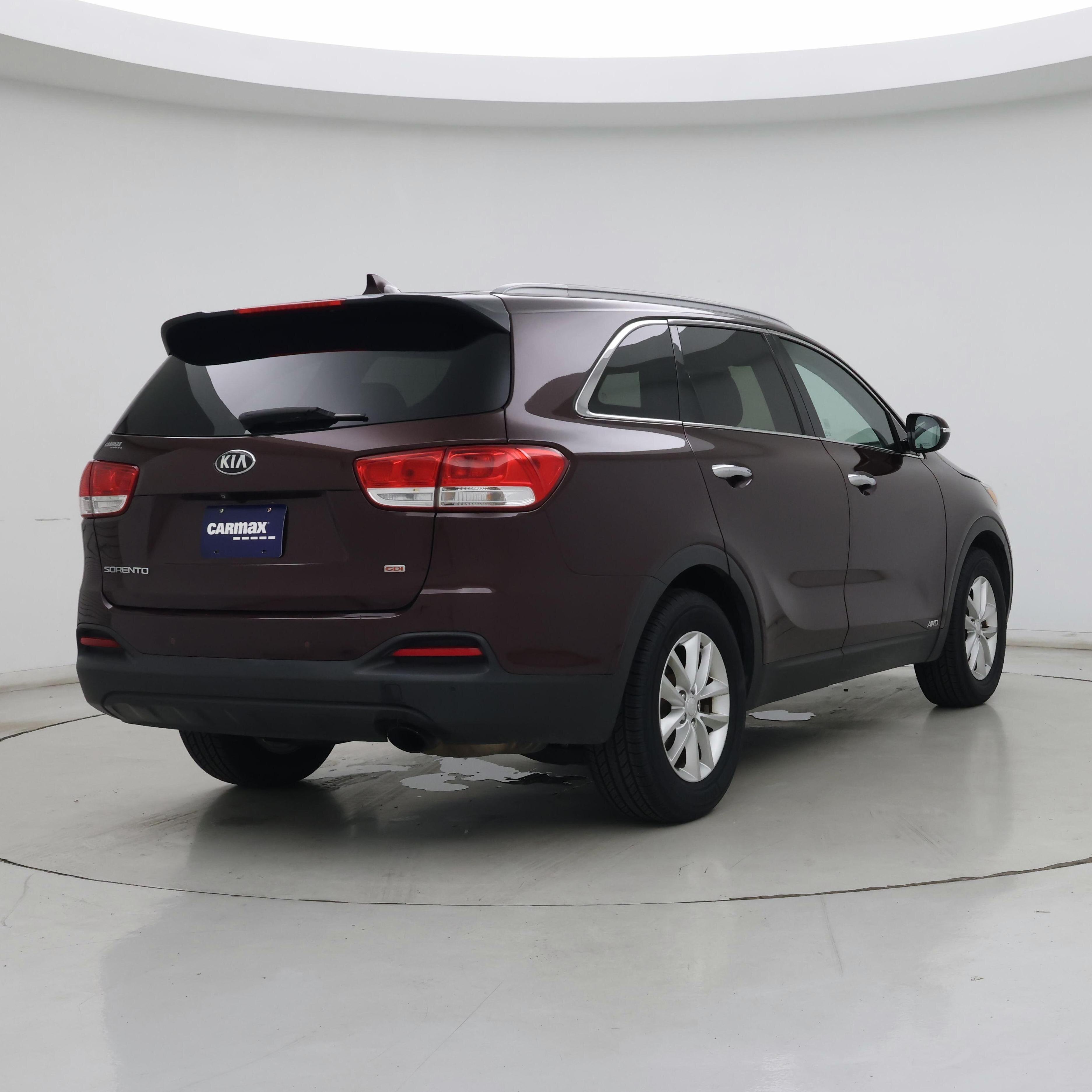 Thumbnail: 2016 Kia Sorento - 8