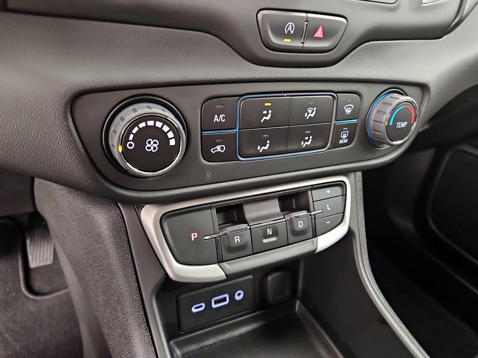 Thumbnail: 2023 GMC Terrain - 16