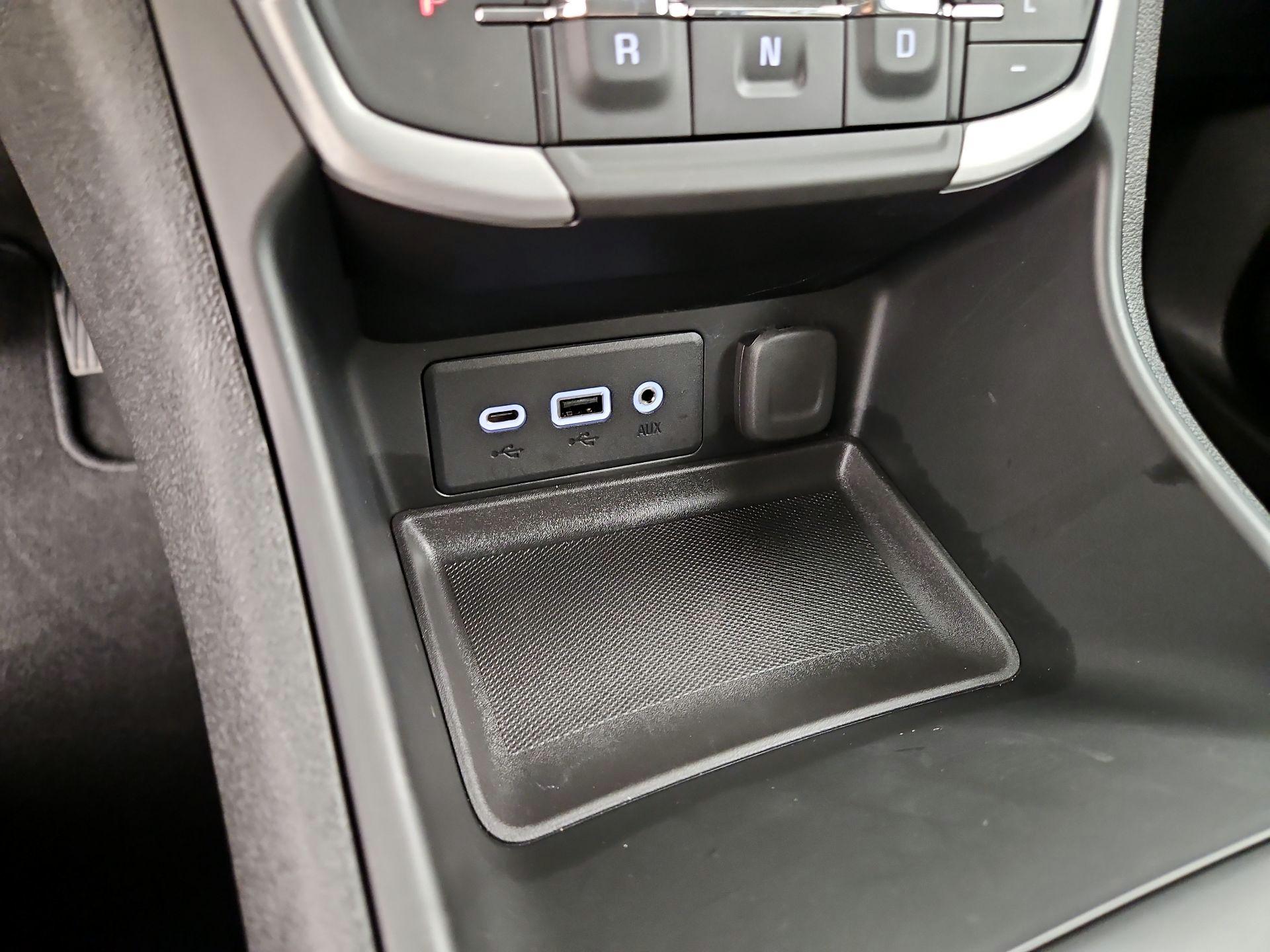 Thumbnail: 2023 GMC Terrain - 18