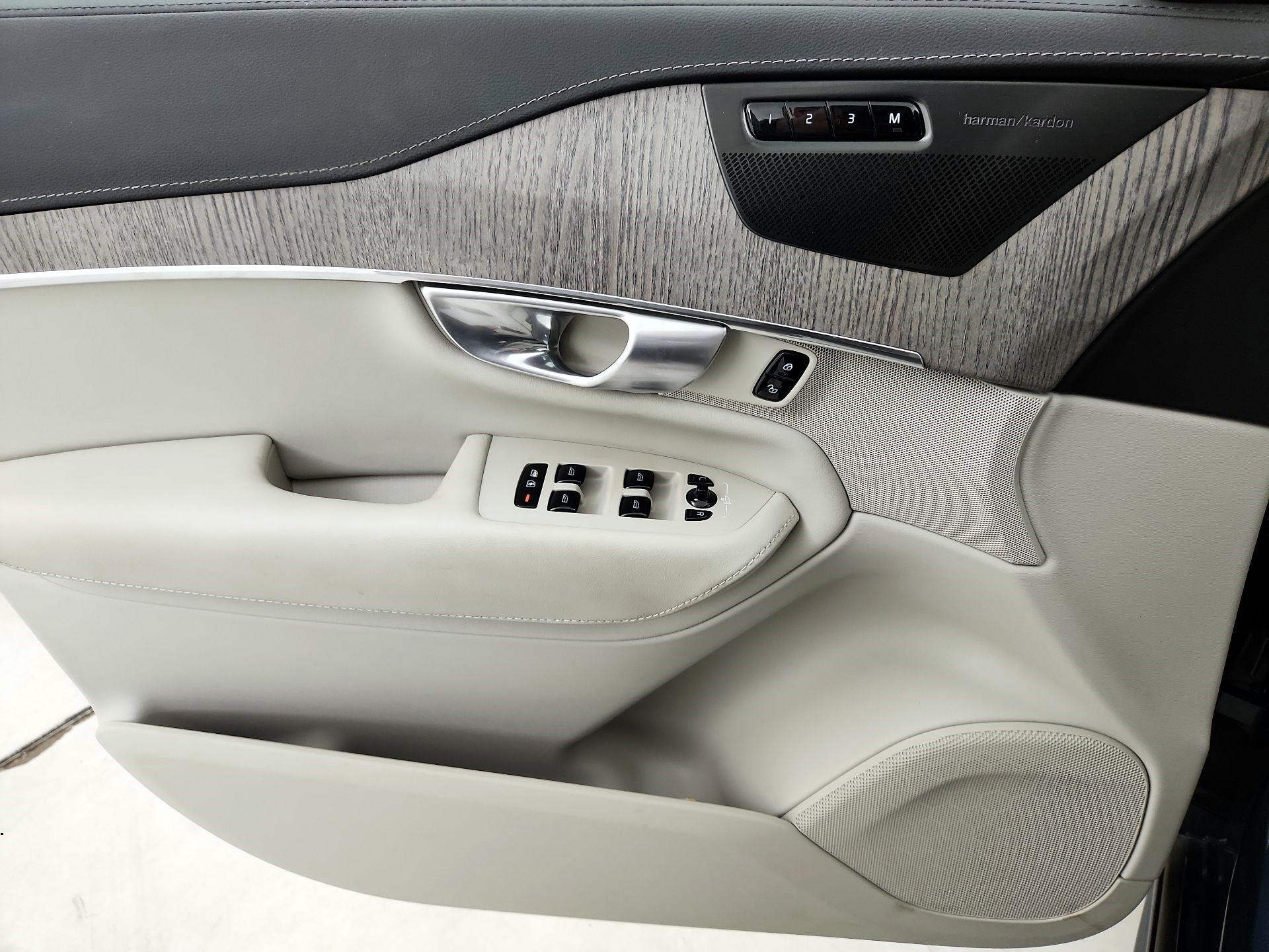 Thumbnail: 2024 Volvo XC90 - 12