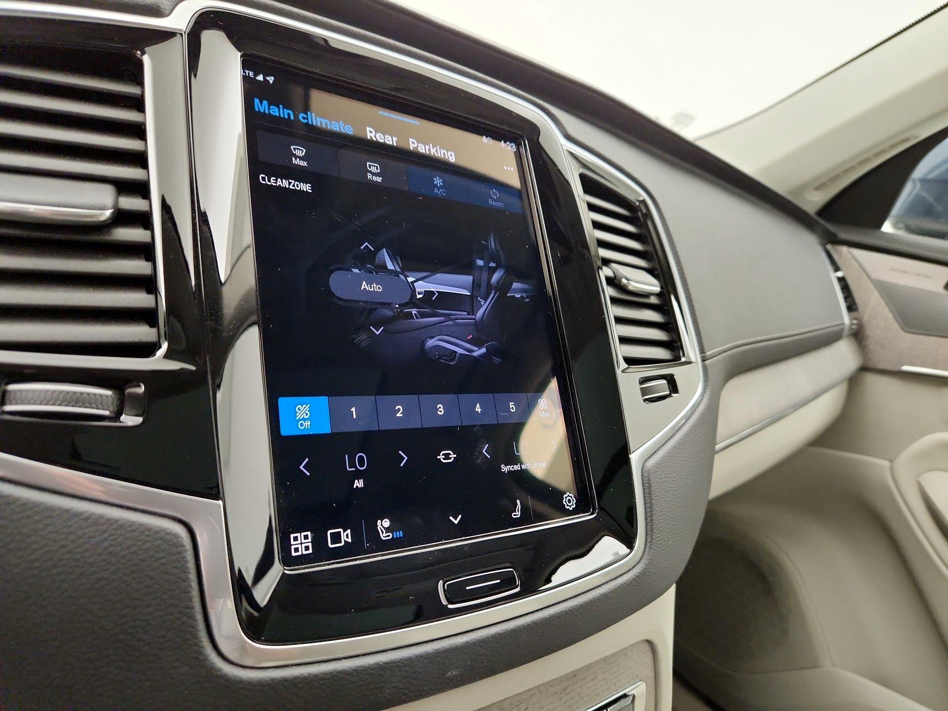 Thumbnail: 2024 Volvo XC90 - 17