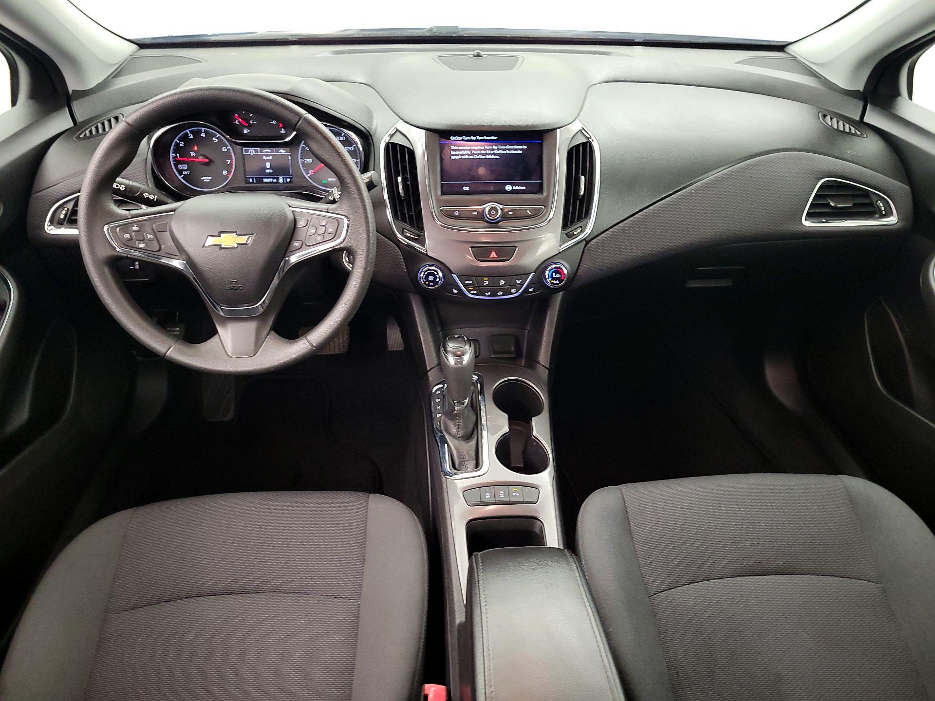 Thumbnail: 2019 Chevrolet Cruze - 9