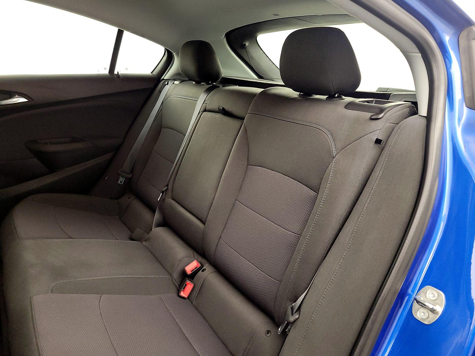 Thumbnail: 2019 Chevrolet Cruze - 20